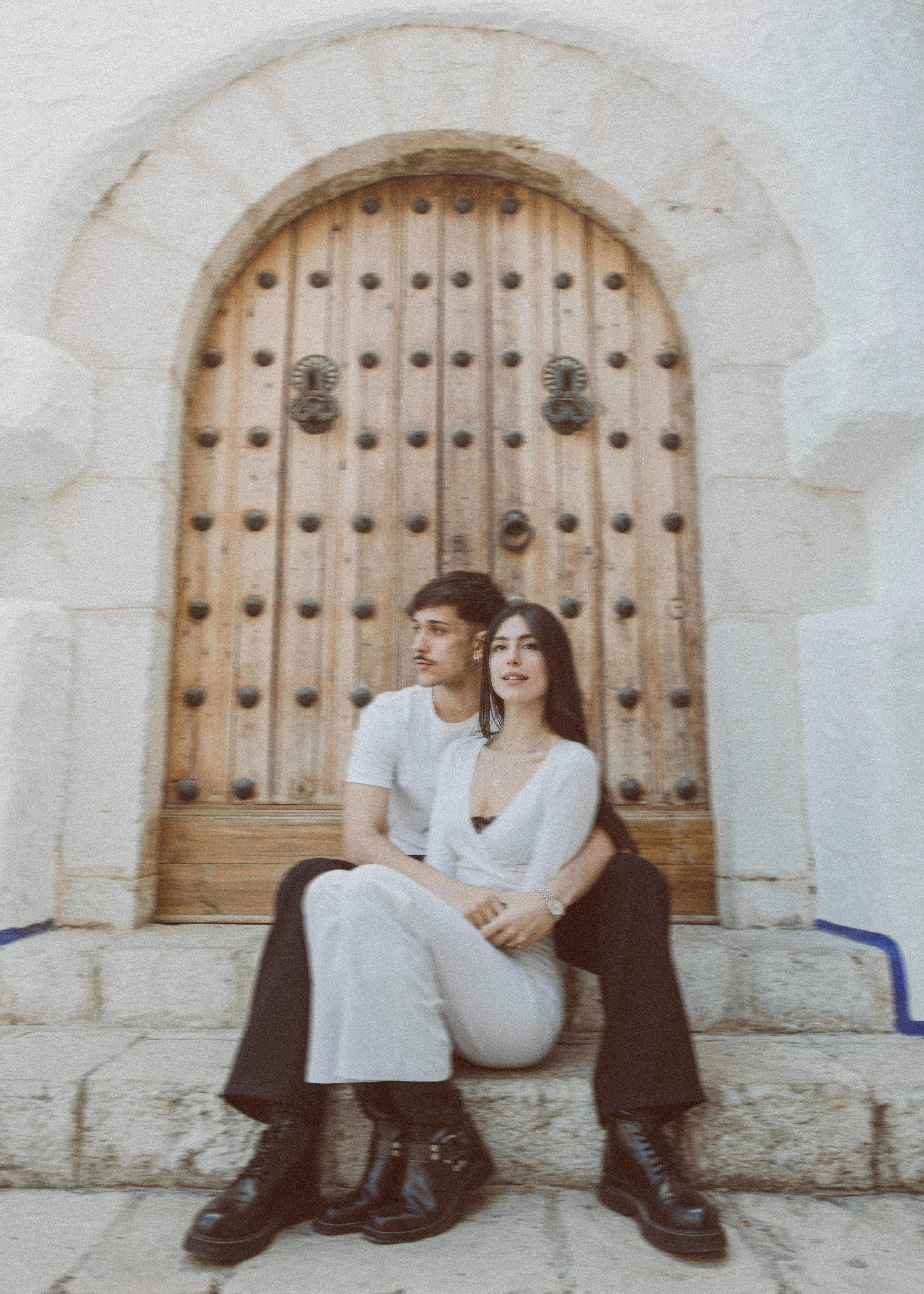 Sitges Street Dreams: Editorial Couple Photography