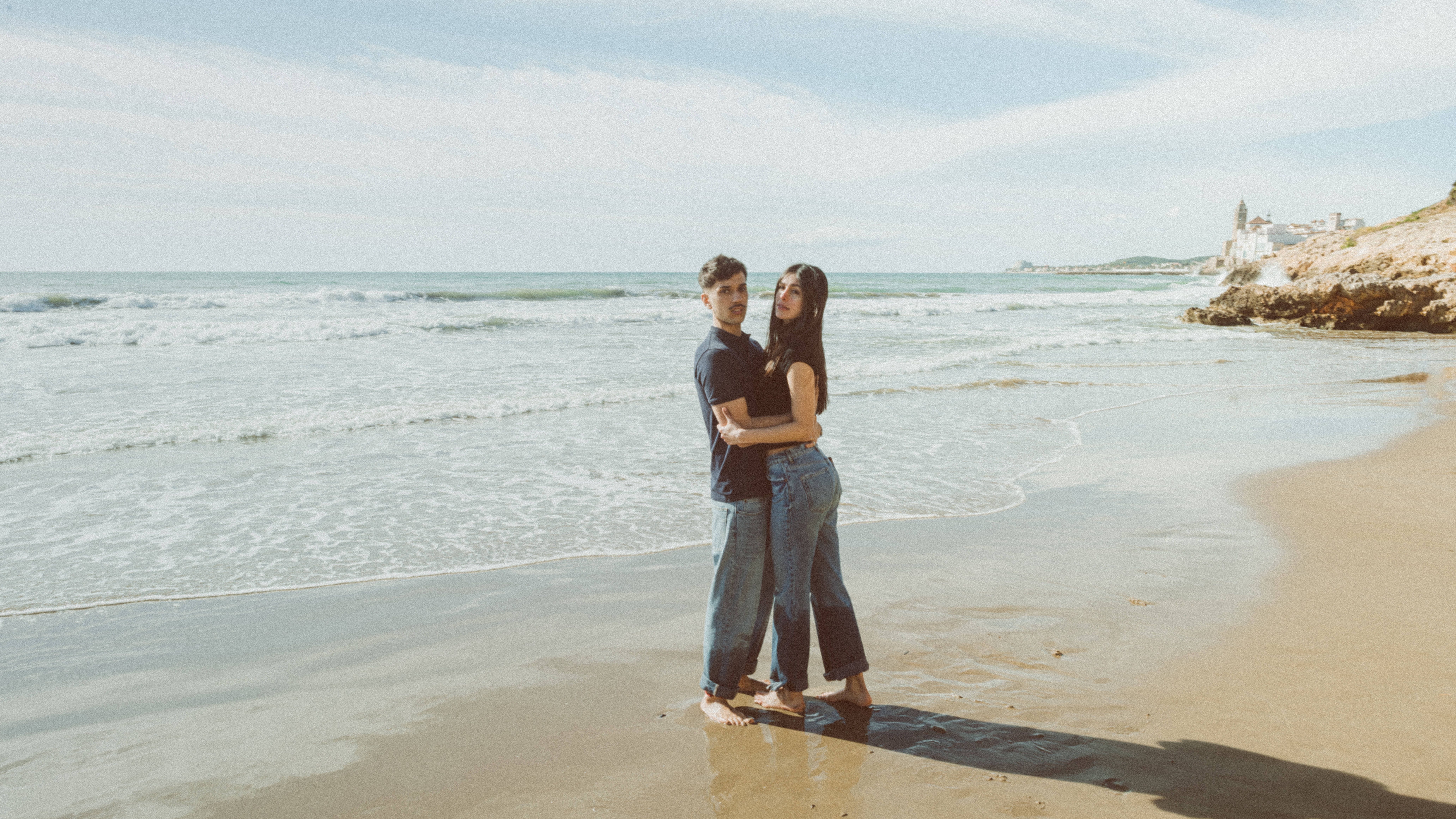 Sunlit Sands: Artistic Couple Photography in Sitges