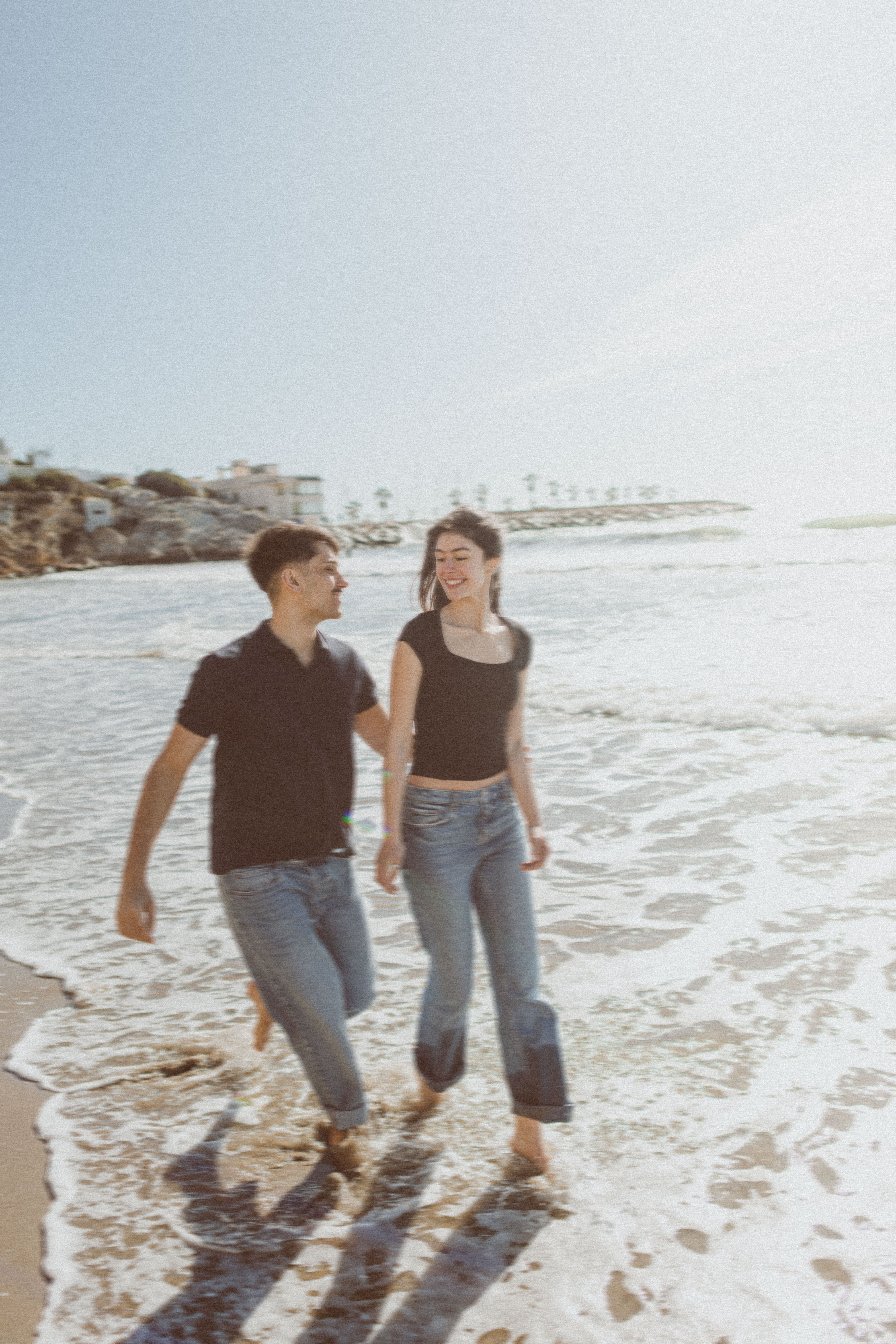 Coastal Connections: Fine Art Couple Portraits by Sitges' Beaches