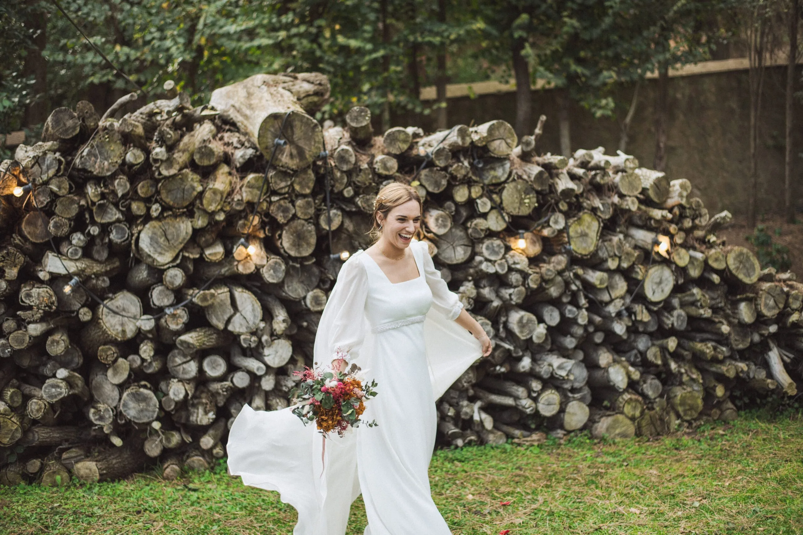 Charming candid moment during the wedding - Wedding Photography in Barcelona