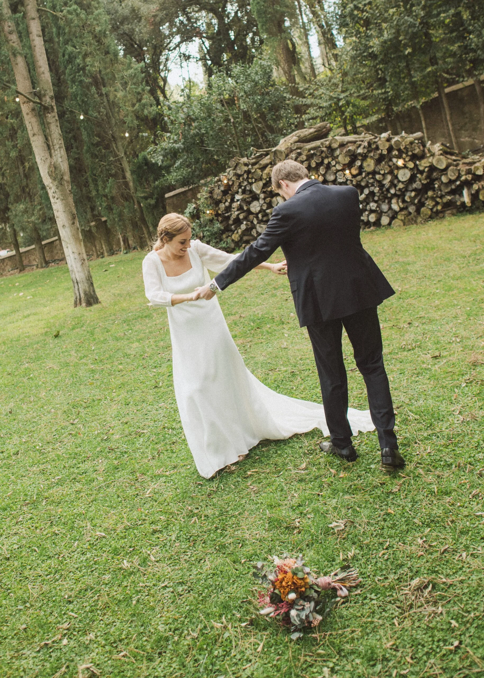 Bride and groom portrait in a picturesque setting - Wedding Photography in Barcelona