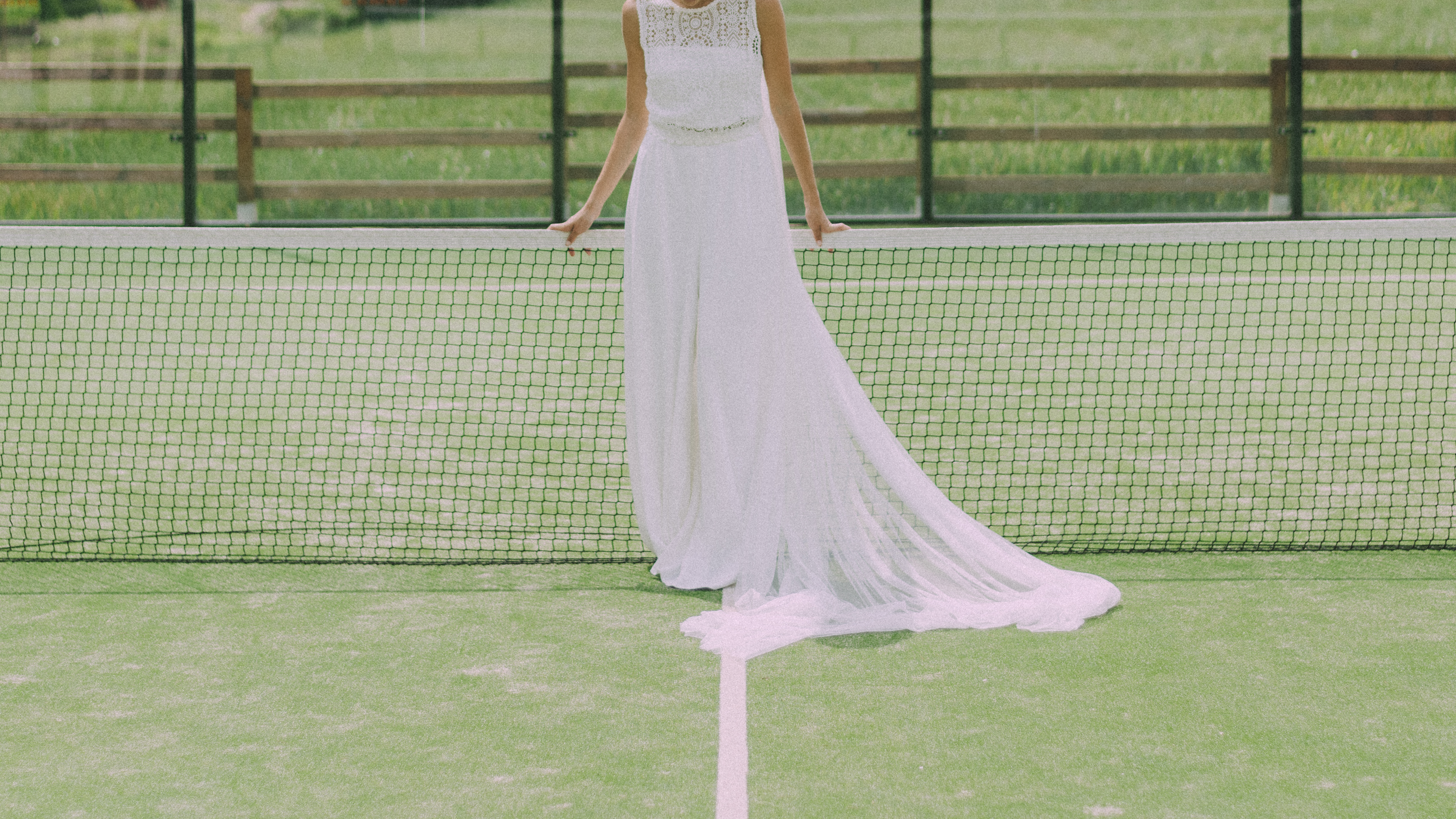 Wedding photographer Barcelona - tender look