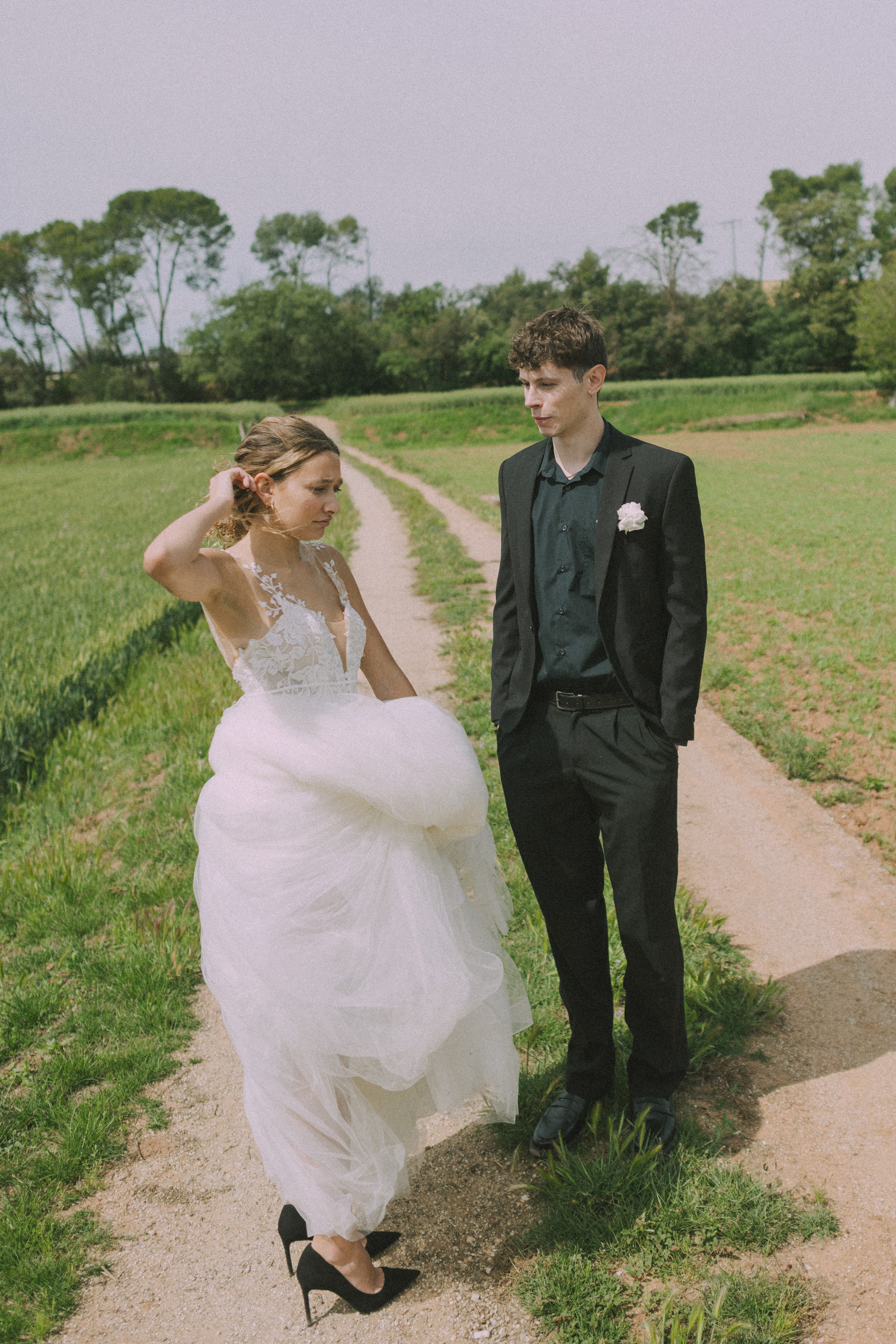 Wedding photographer Barcelona - joyous moment