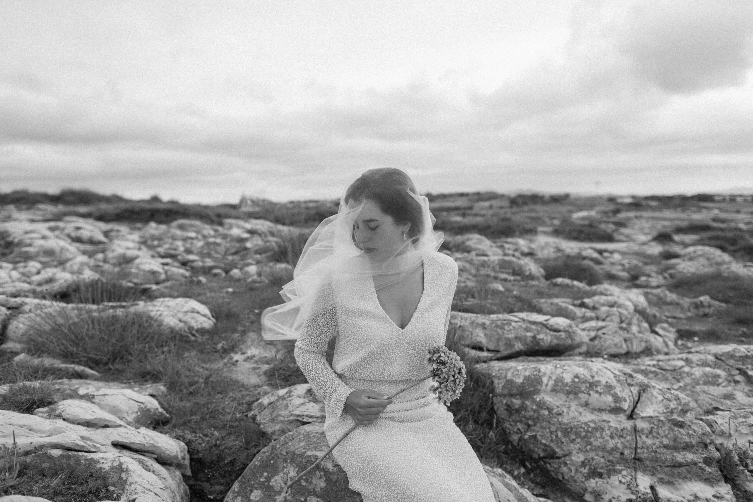 Wedding photographer Barcelona Bridal avenue
