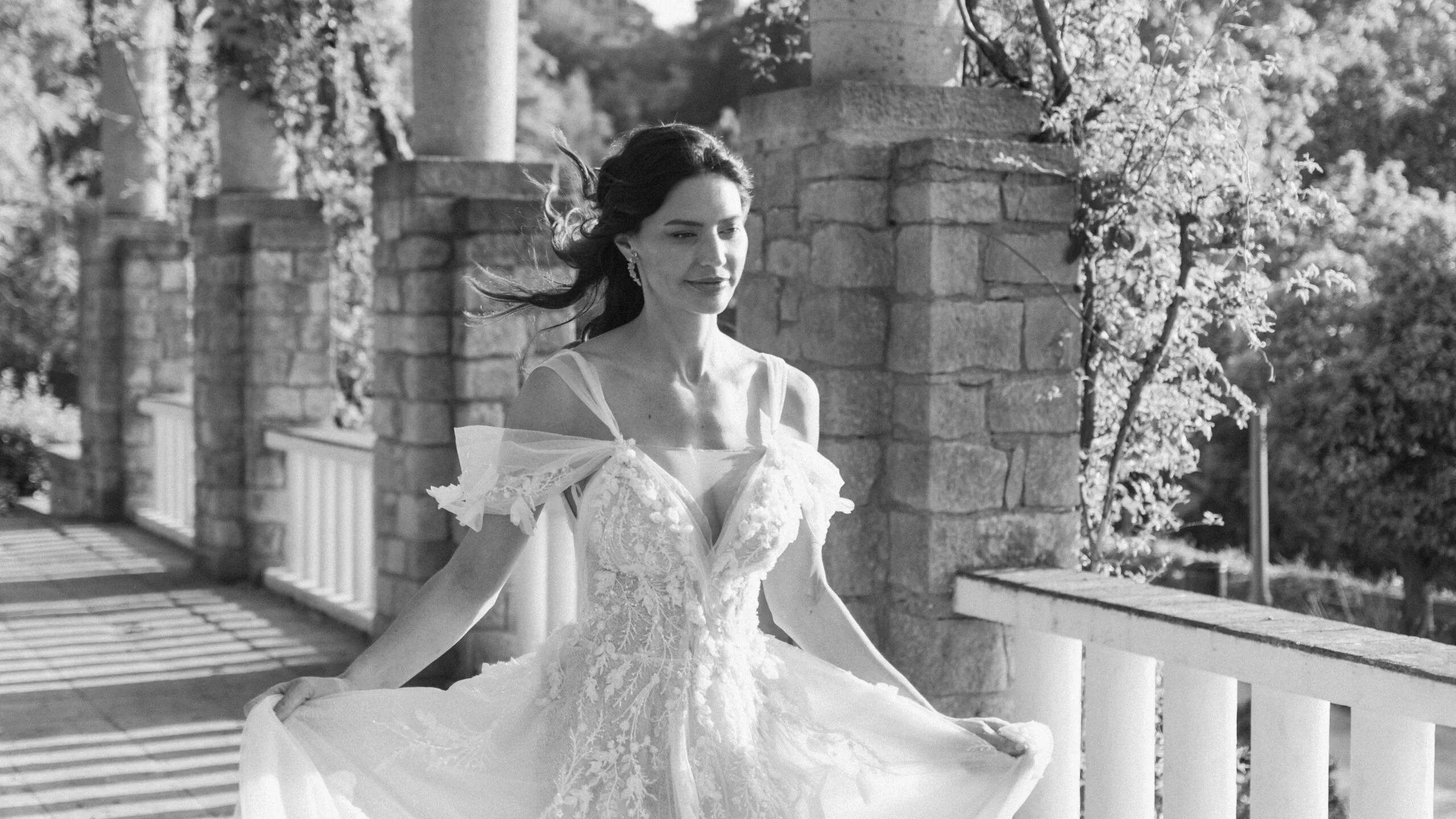 Wedding photographer in Barcelona - Wedding Guests Candid