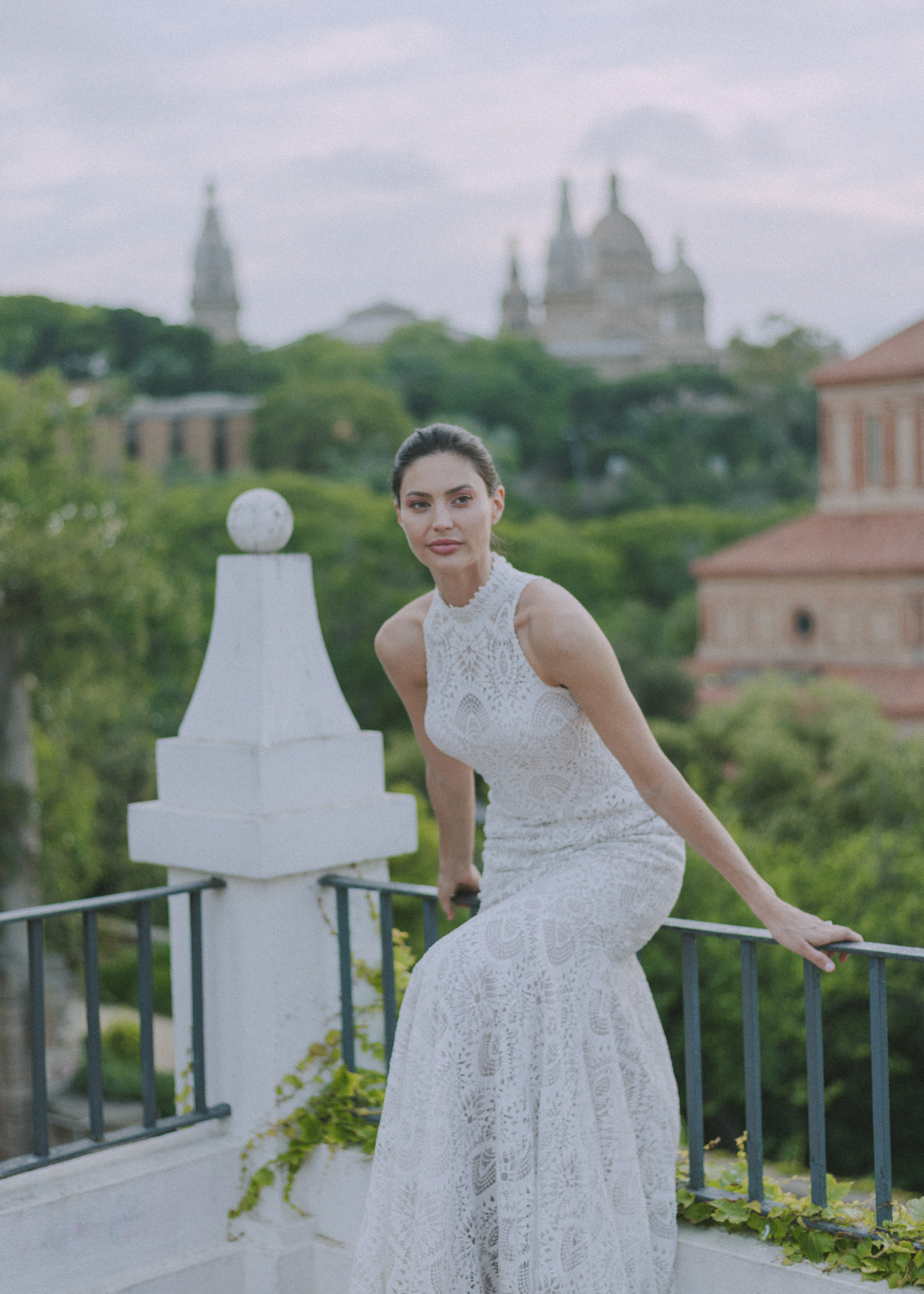 Wedding photographer in Barcelona - Wedding Cake Cutting Ceremony