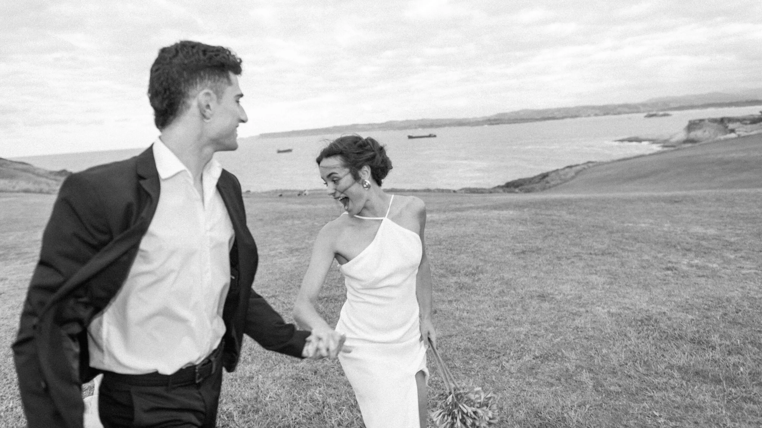 Detalles de boda lujosa con vista al océano en Santander