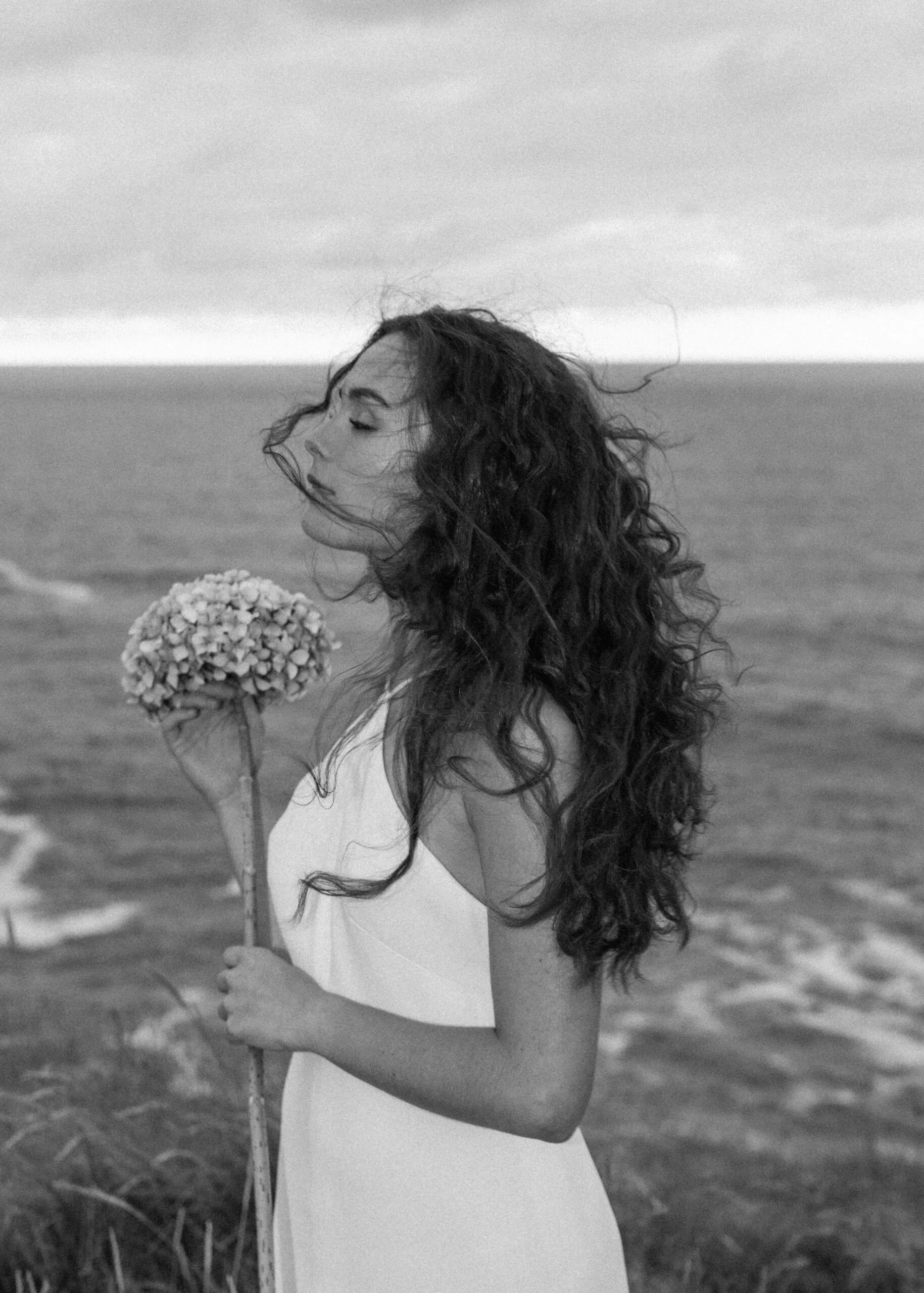 Sesión de fotos nupcial en la costa cántabra
