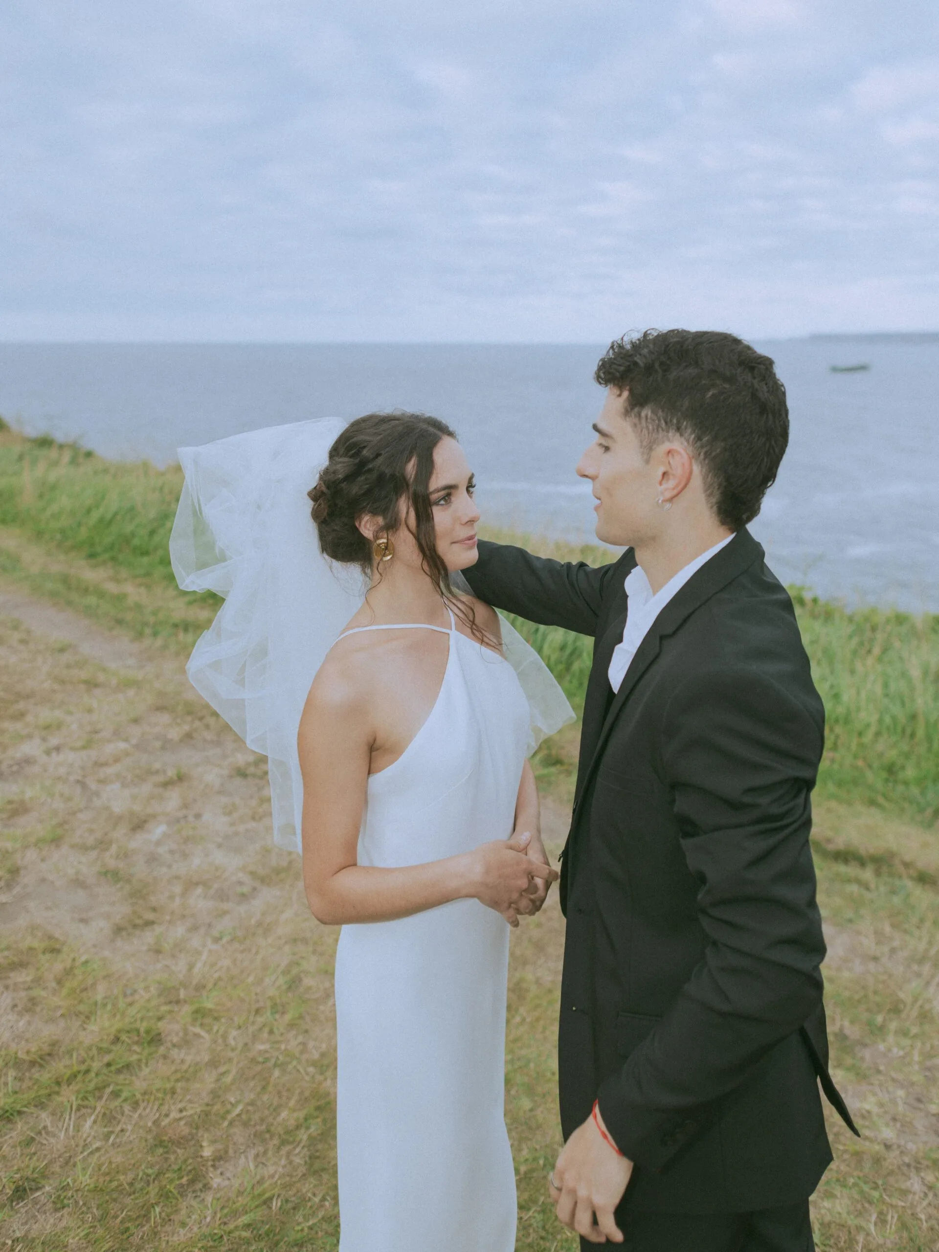Momentos especiales de boda en la costa cántabra