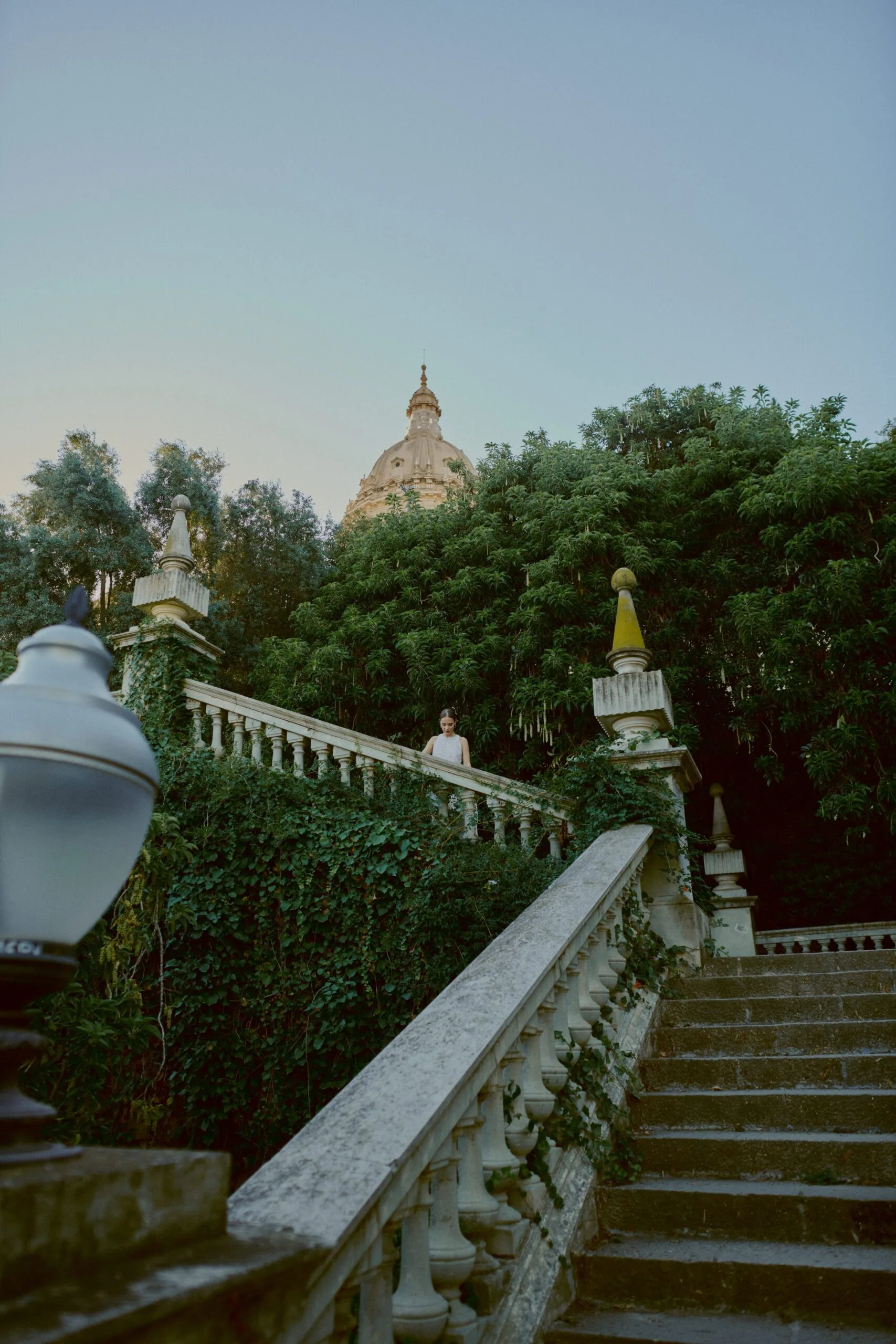 Wedding photographer Barcelona Bridal avenue