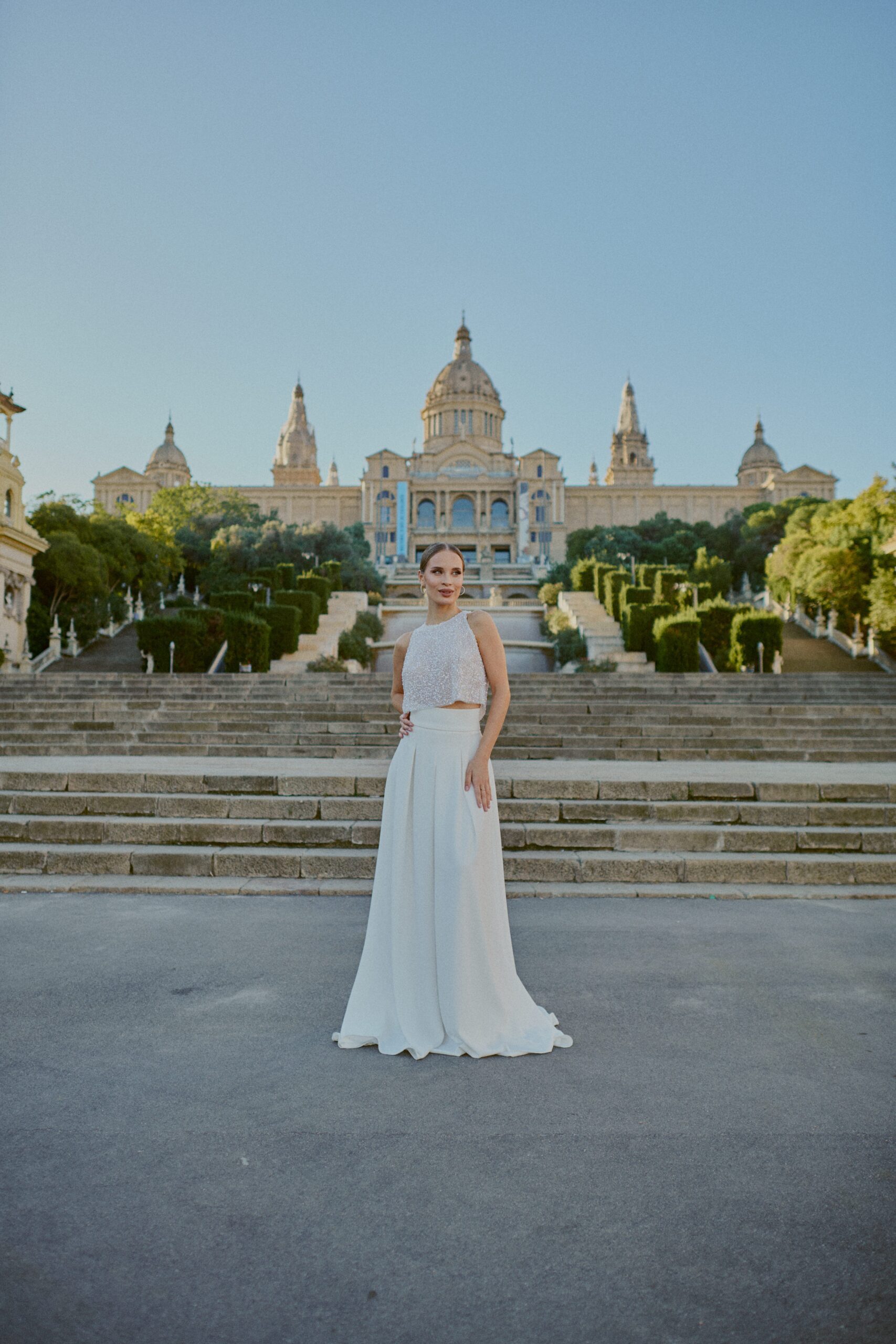 Wedding photographer Barcelona Bridal avenue