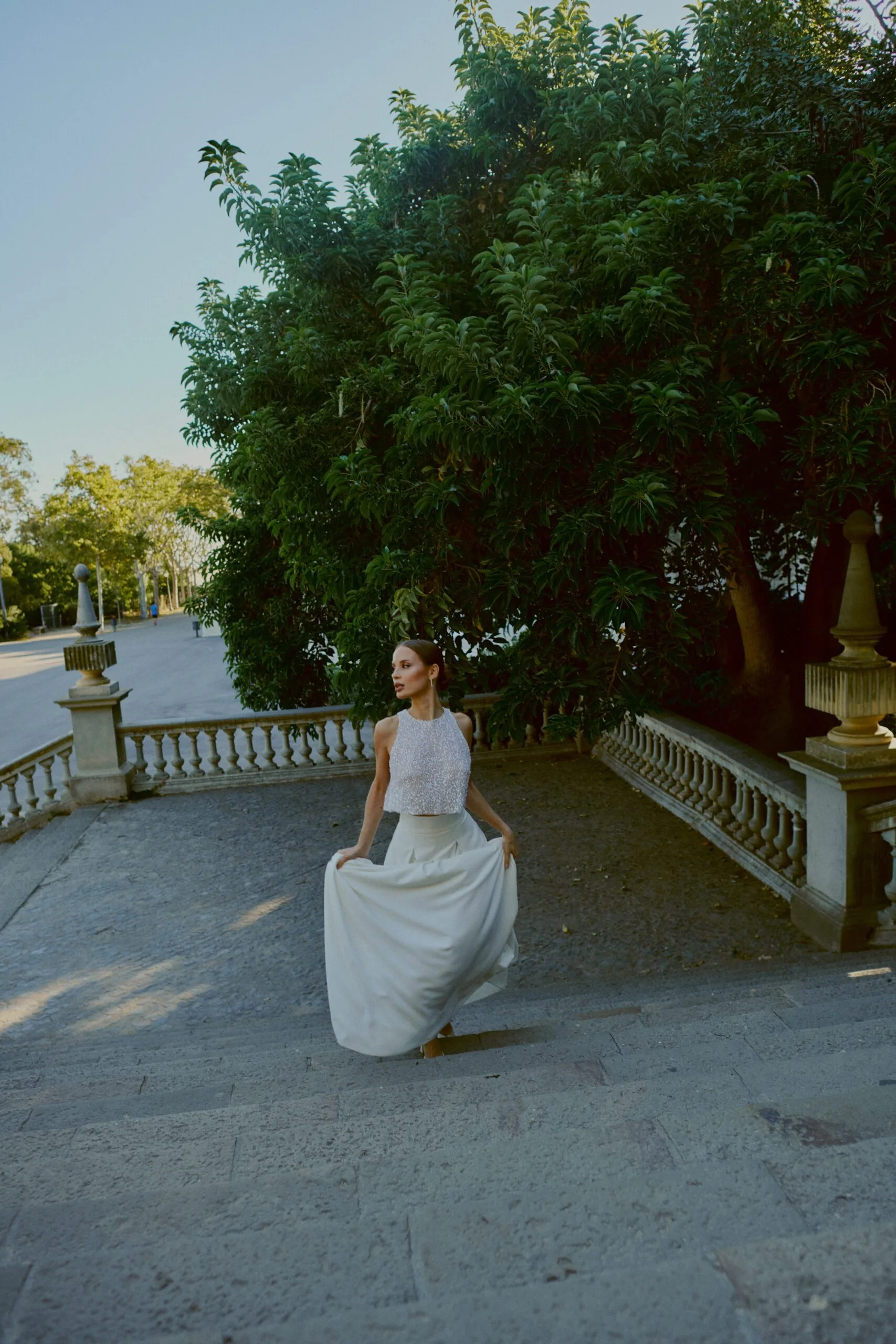 Wedding photographer Barcelona Bridal avenue