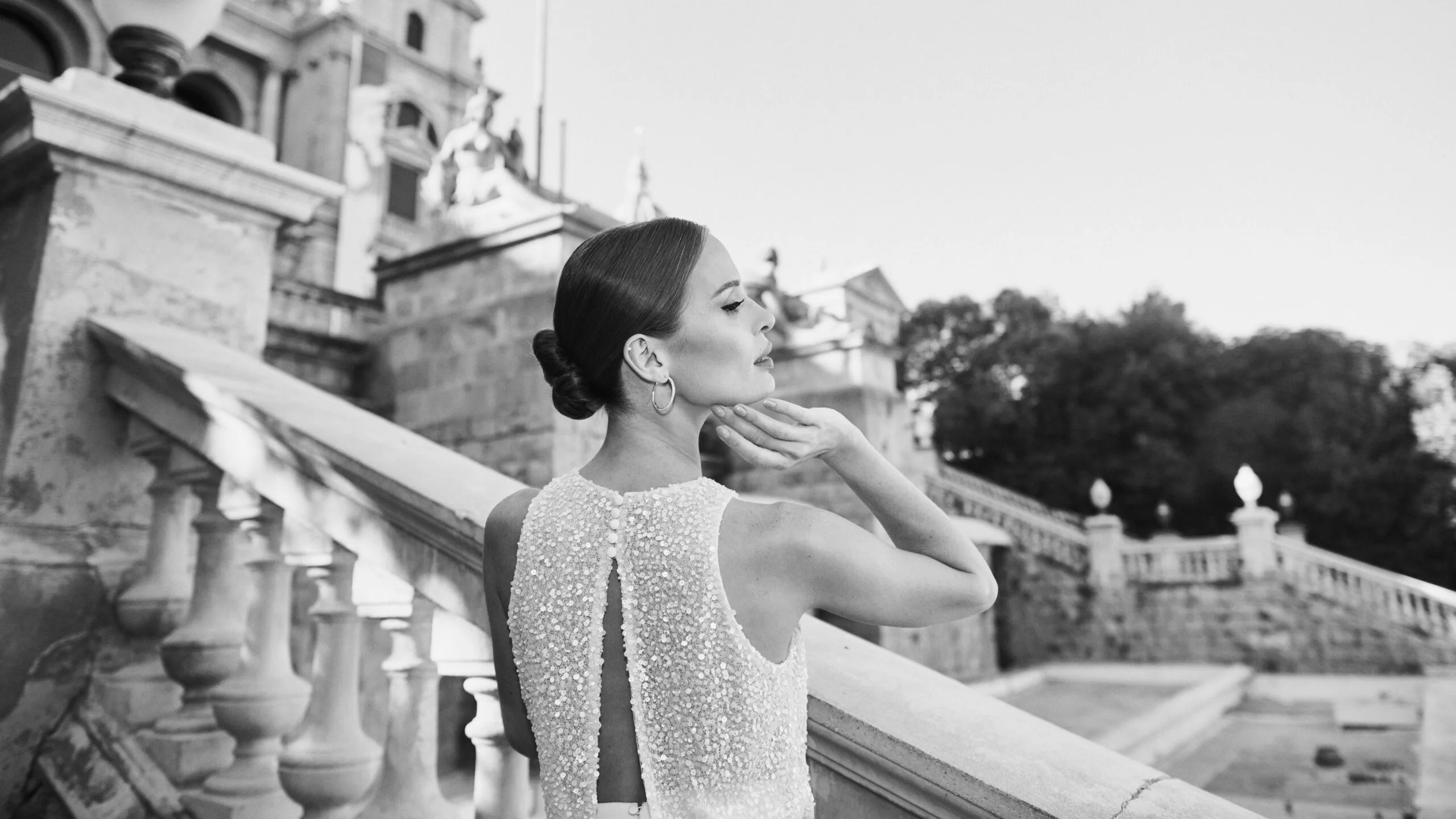 Wedding photographer Barcelona Bridal avenue