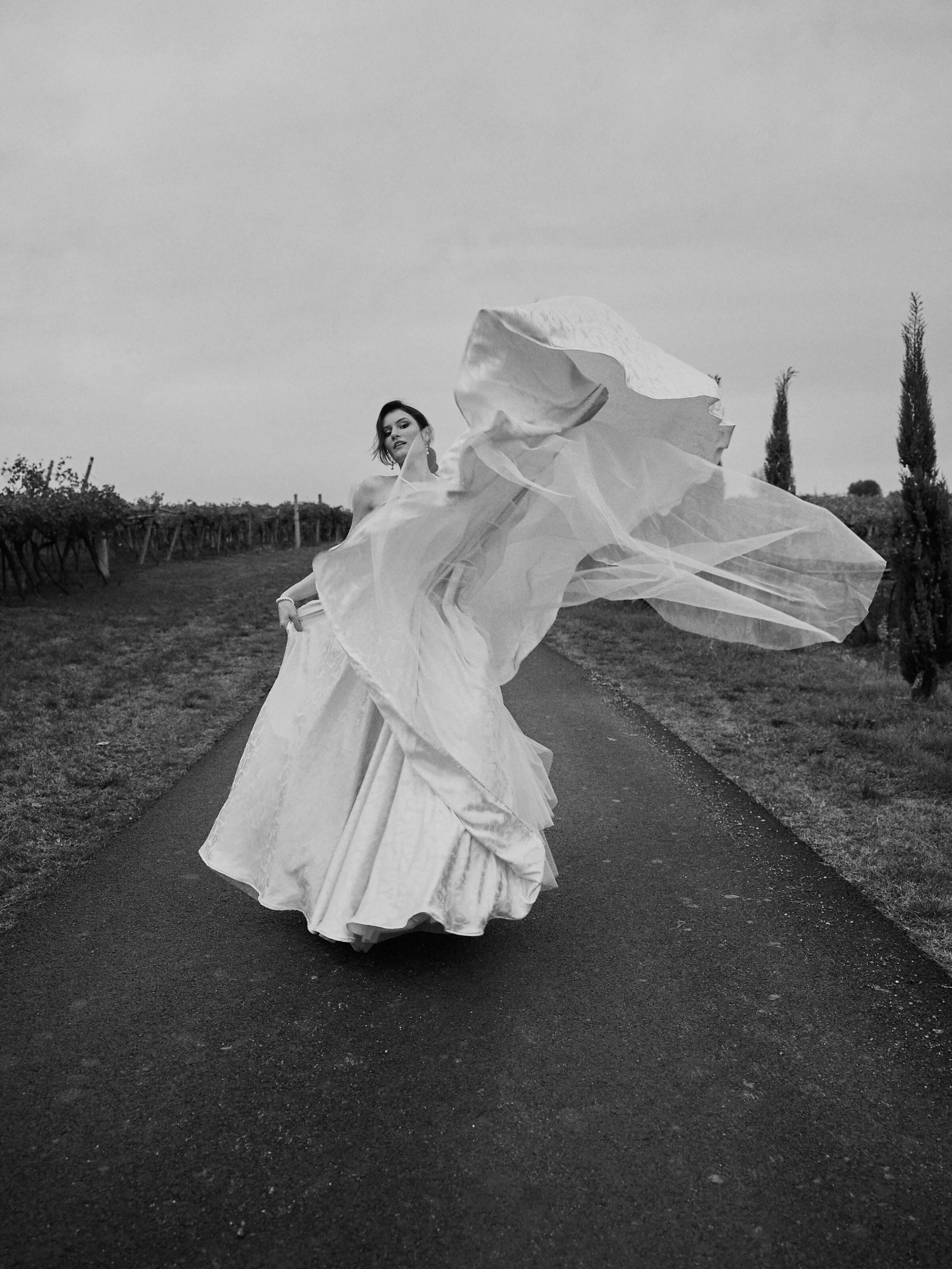 Pre-wedding photography in the Pyrenees