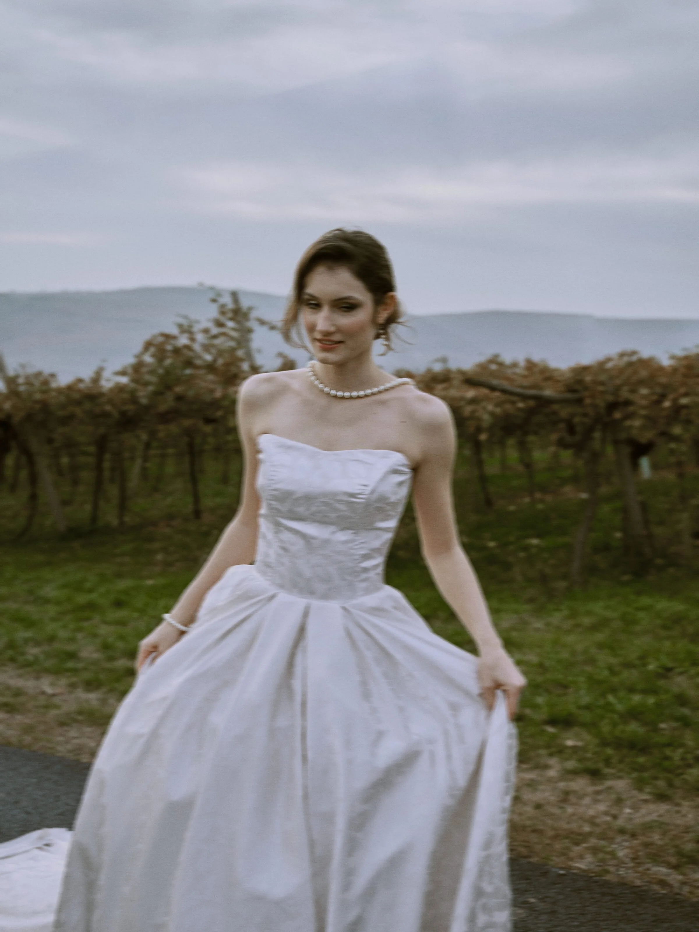Pre-wedding photography in the Pyrenees