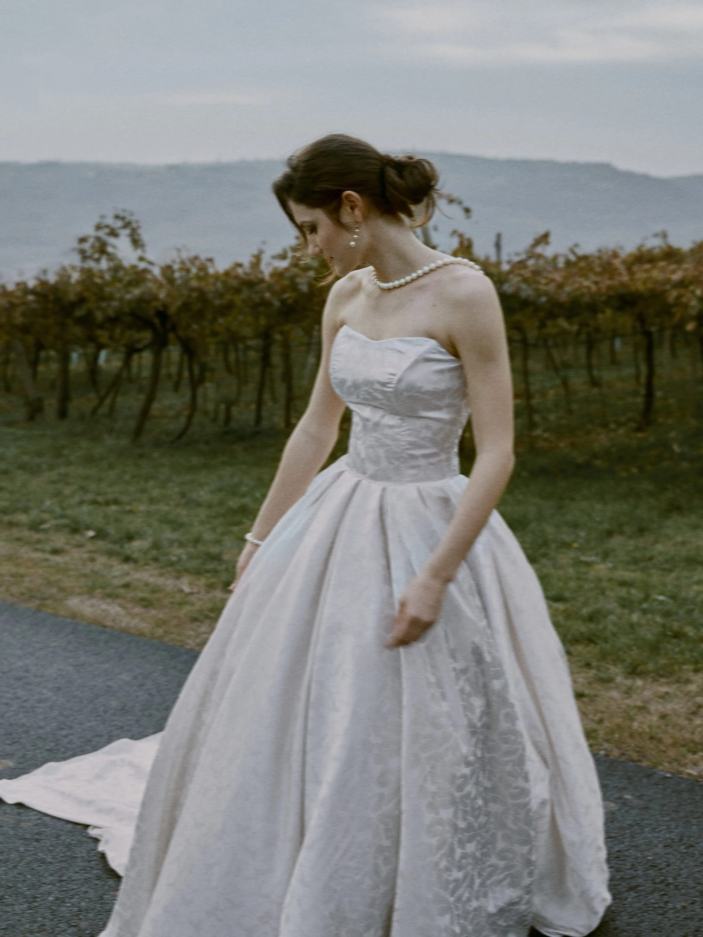 Pre-wedding photography in the Pyrenees