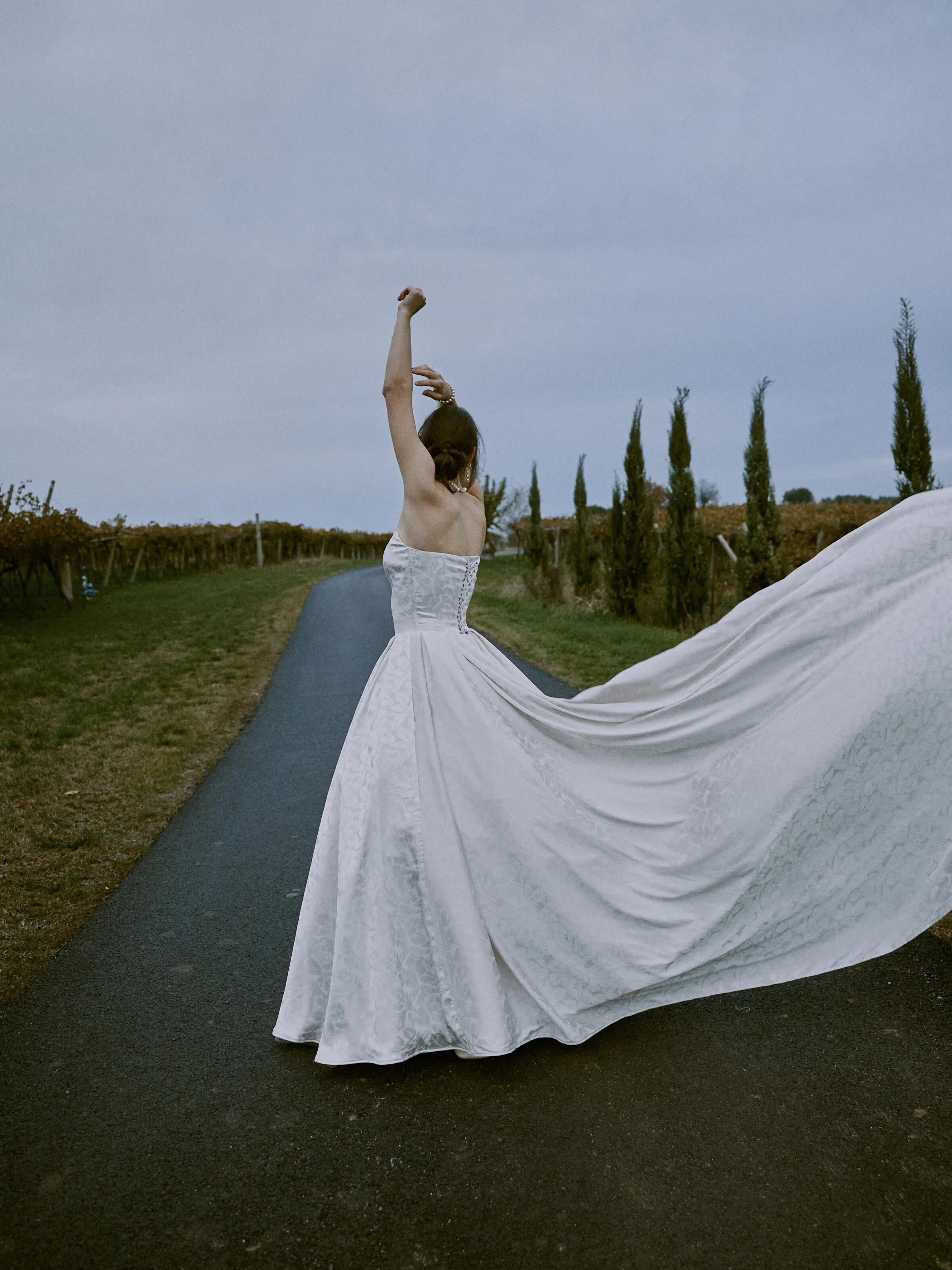 Pre-wedding photography in the Pyrenees