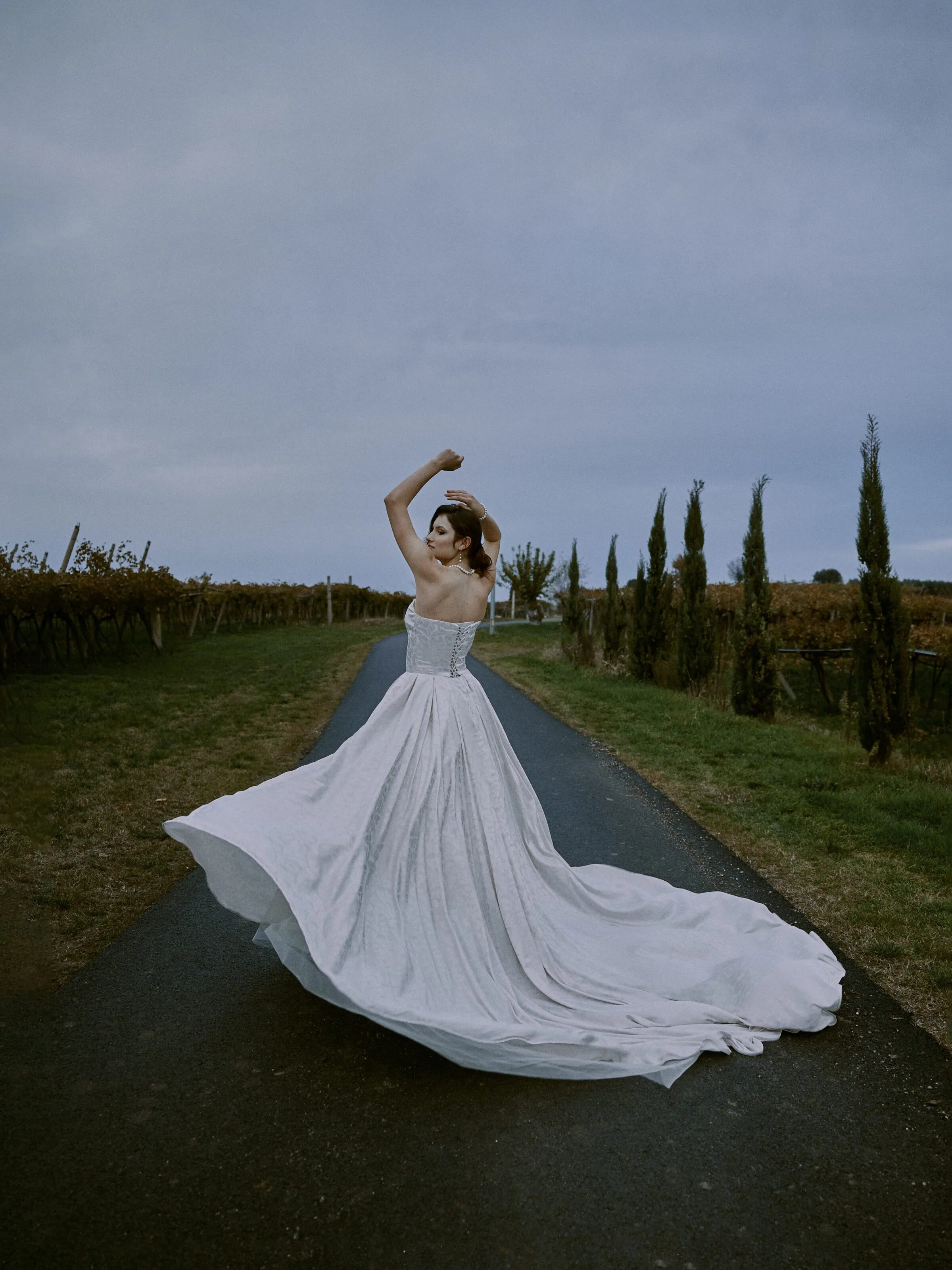 Pre-wedding photography in the Pyrenees