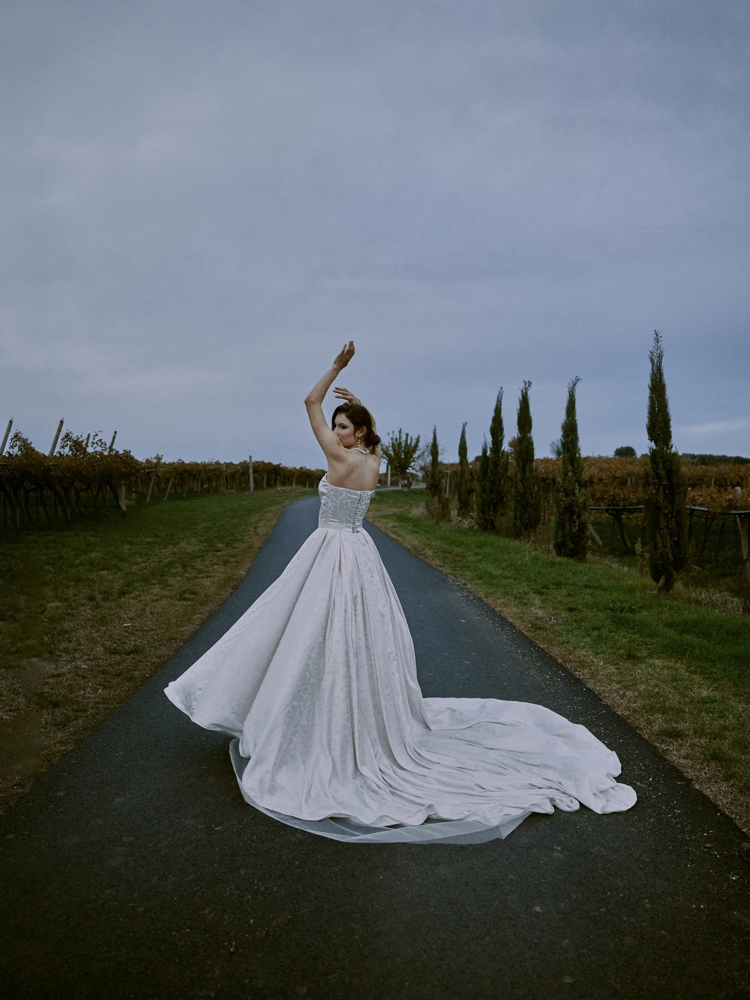 Pre-wedding photography in the Pyrenees