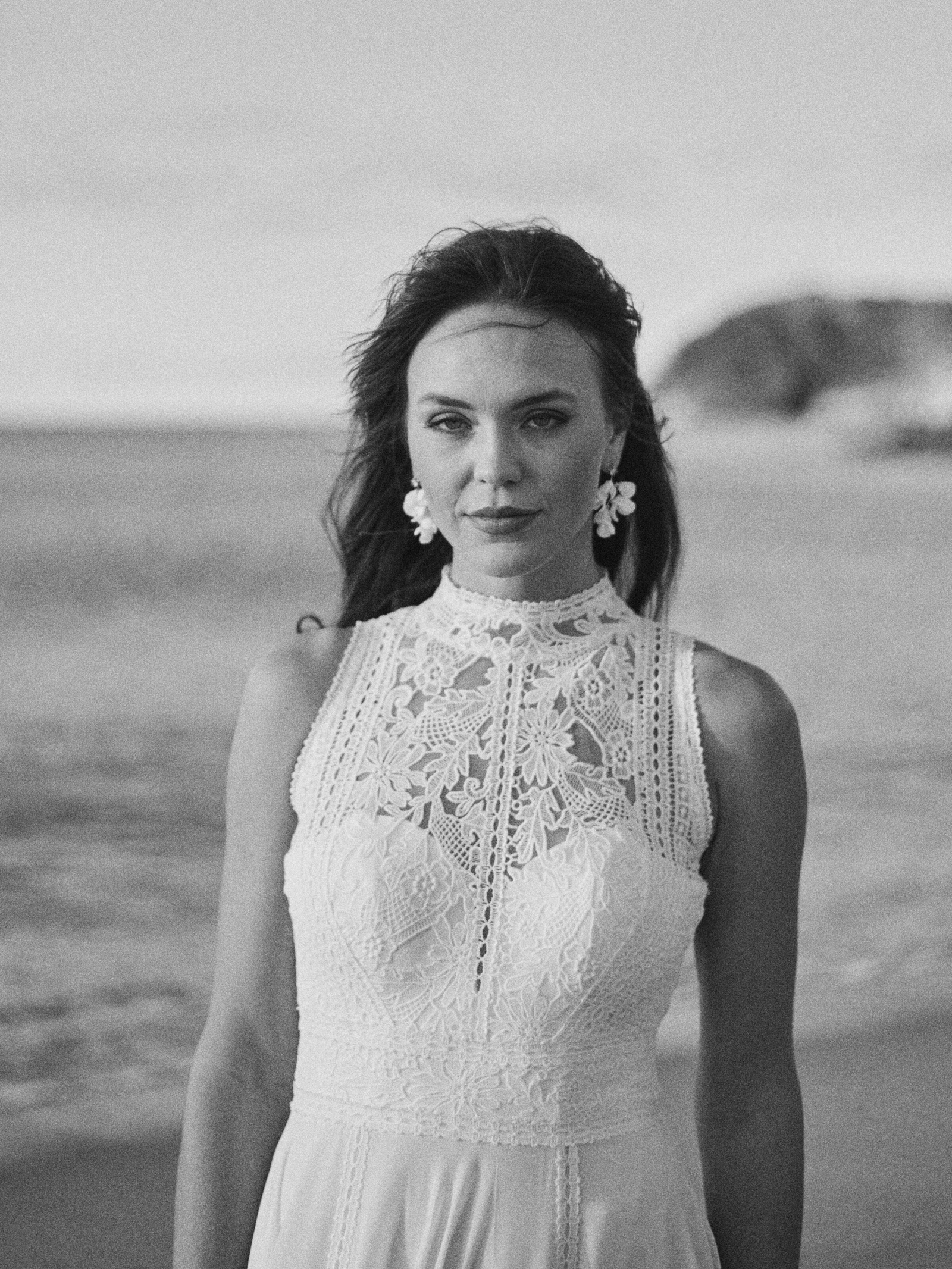 Wedding photographer Barcelona Bridal - photos with bridal dress