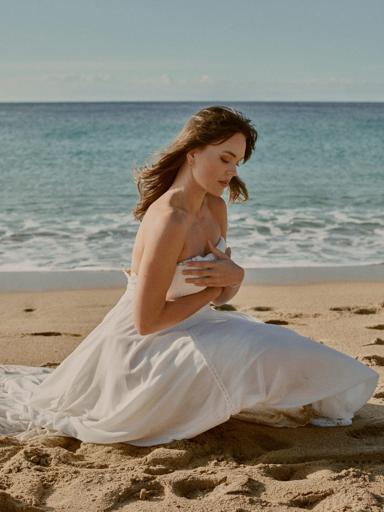 Wedding photographer Barcelona Bridal - photos with bridal dress