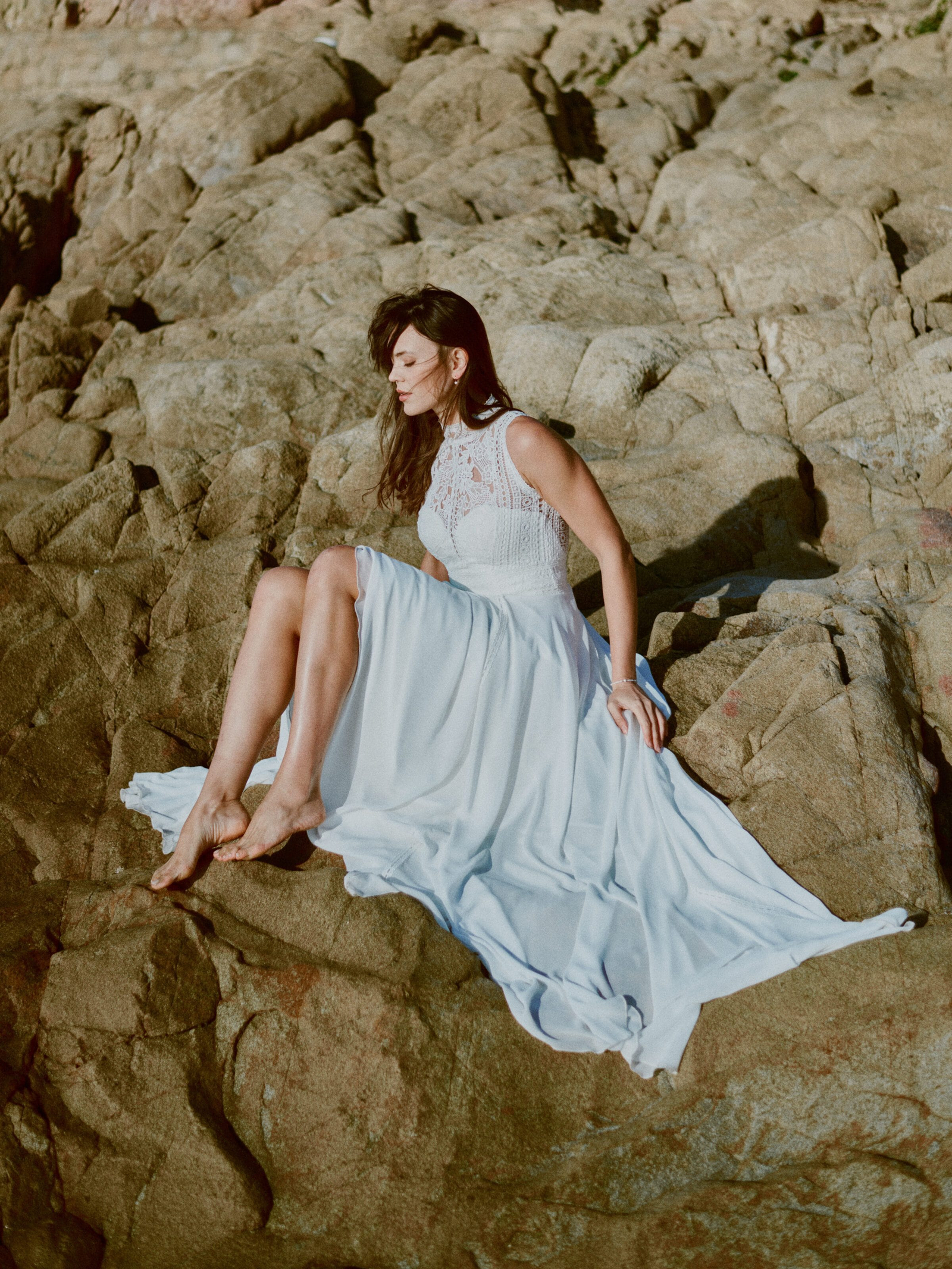 Wedding photographer Barcelona Bridal - photos with bridal dress