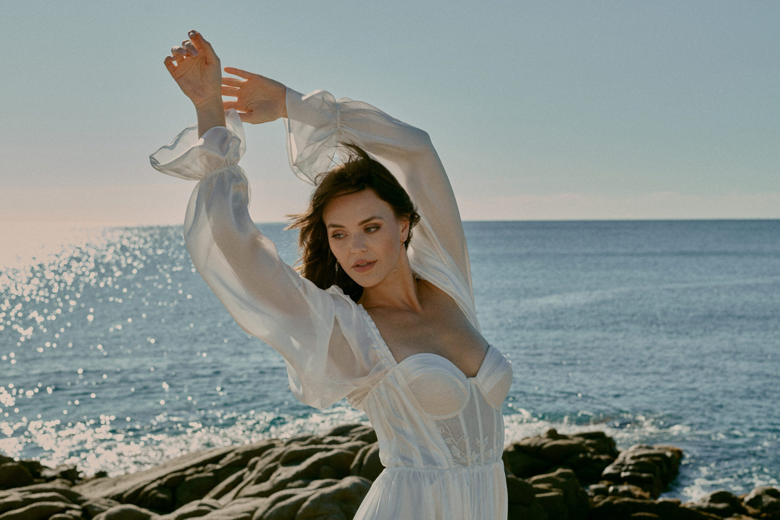 Wedding photographer Barcelona Bridal avenue