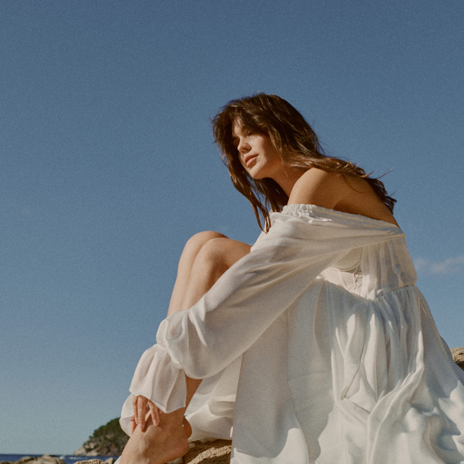 Wedding photographer Barcelona Bridal - photos with bridal dress