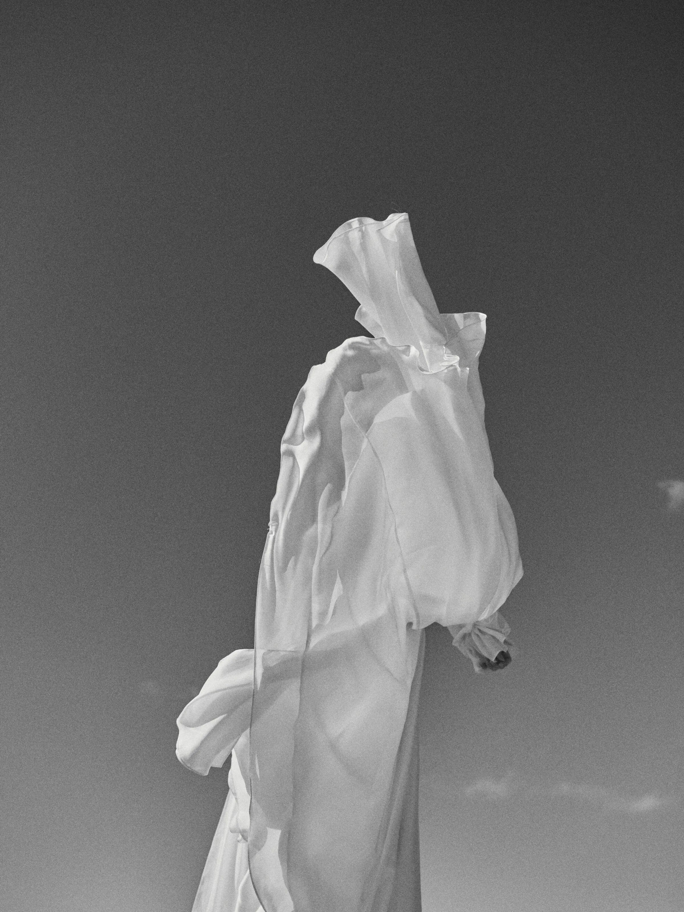 Wedding photographer Barcelona Bridal avenue