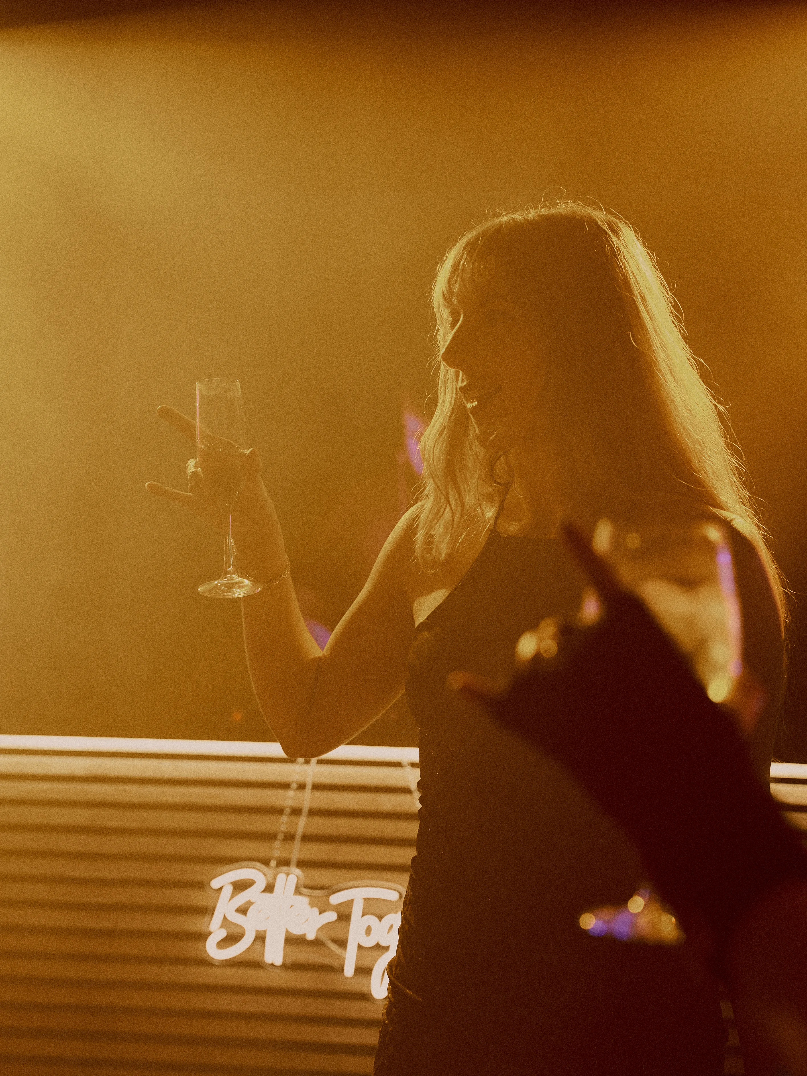 Party moment 90