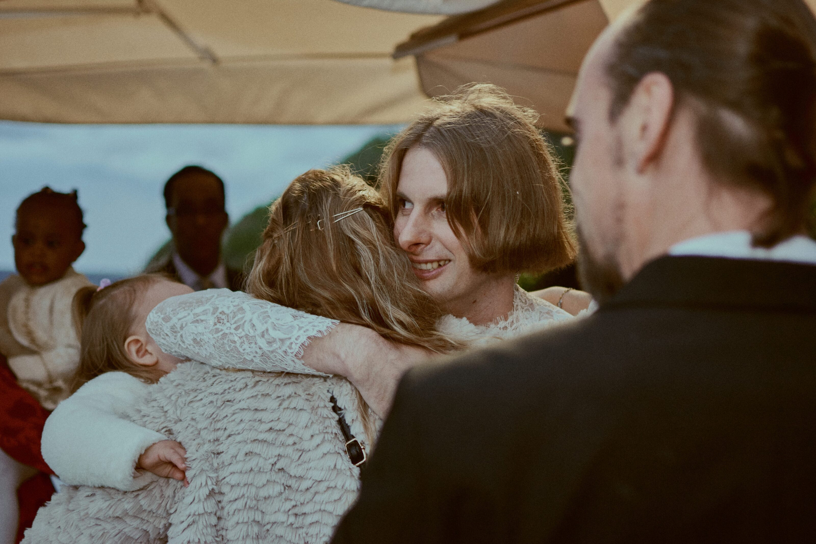 Guest with an elegant look