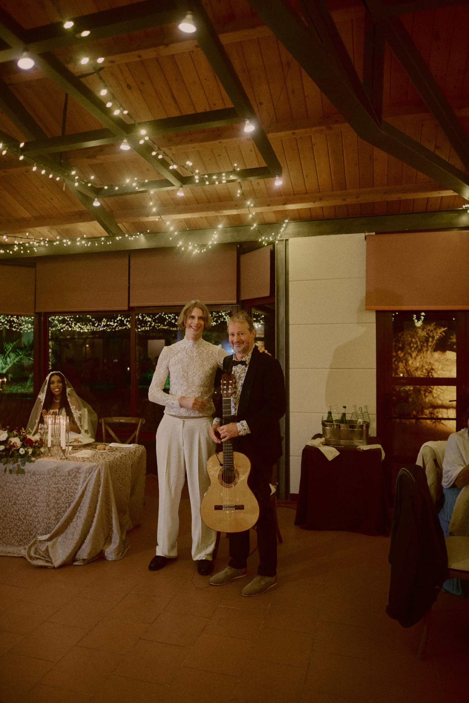 Guest with an elegant look