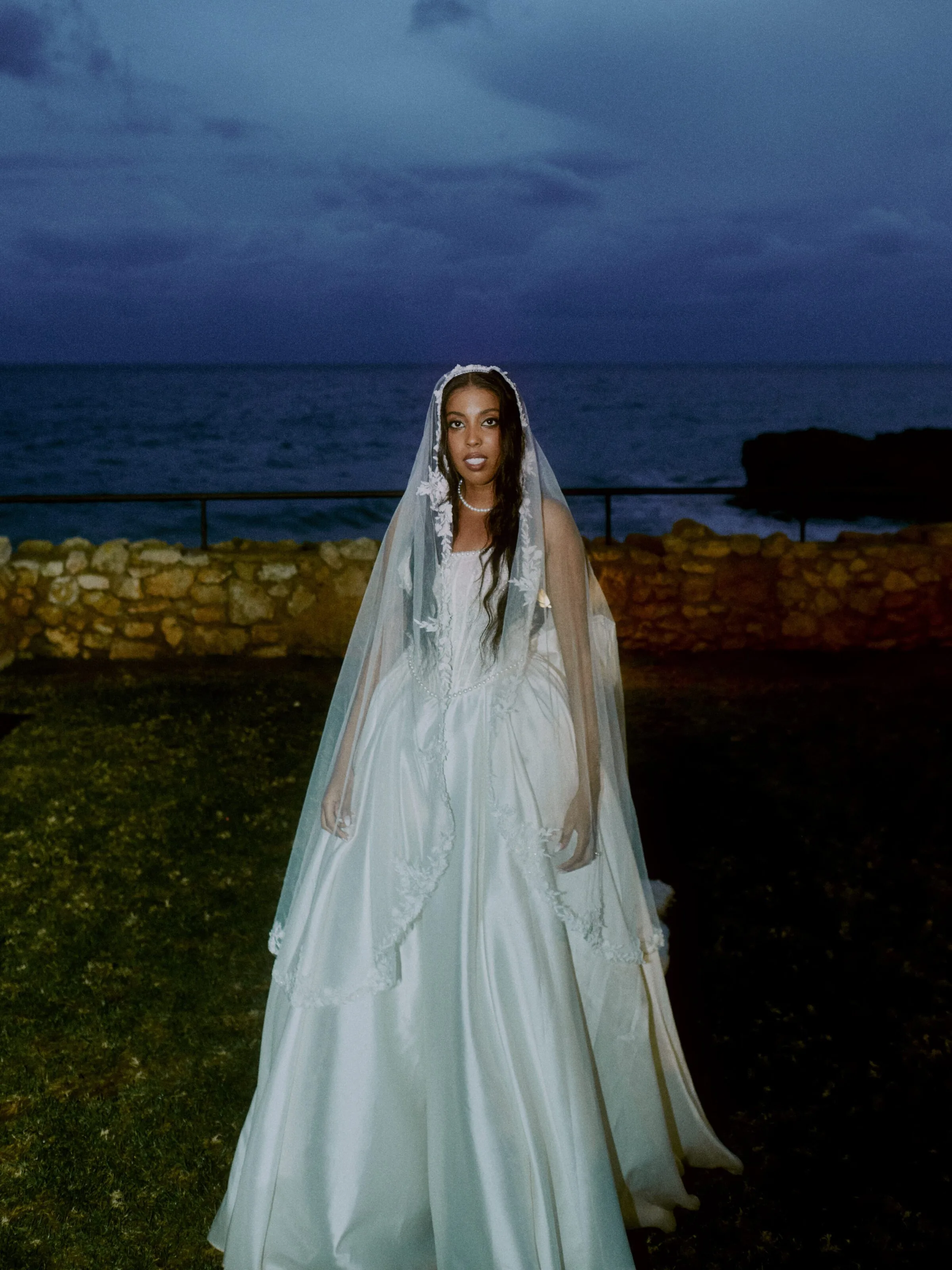 Elegant wedding photographer