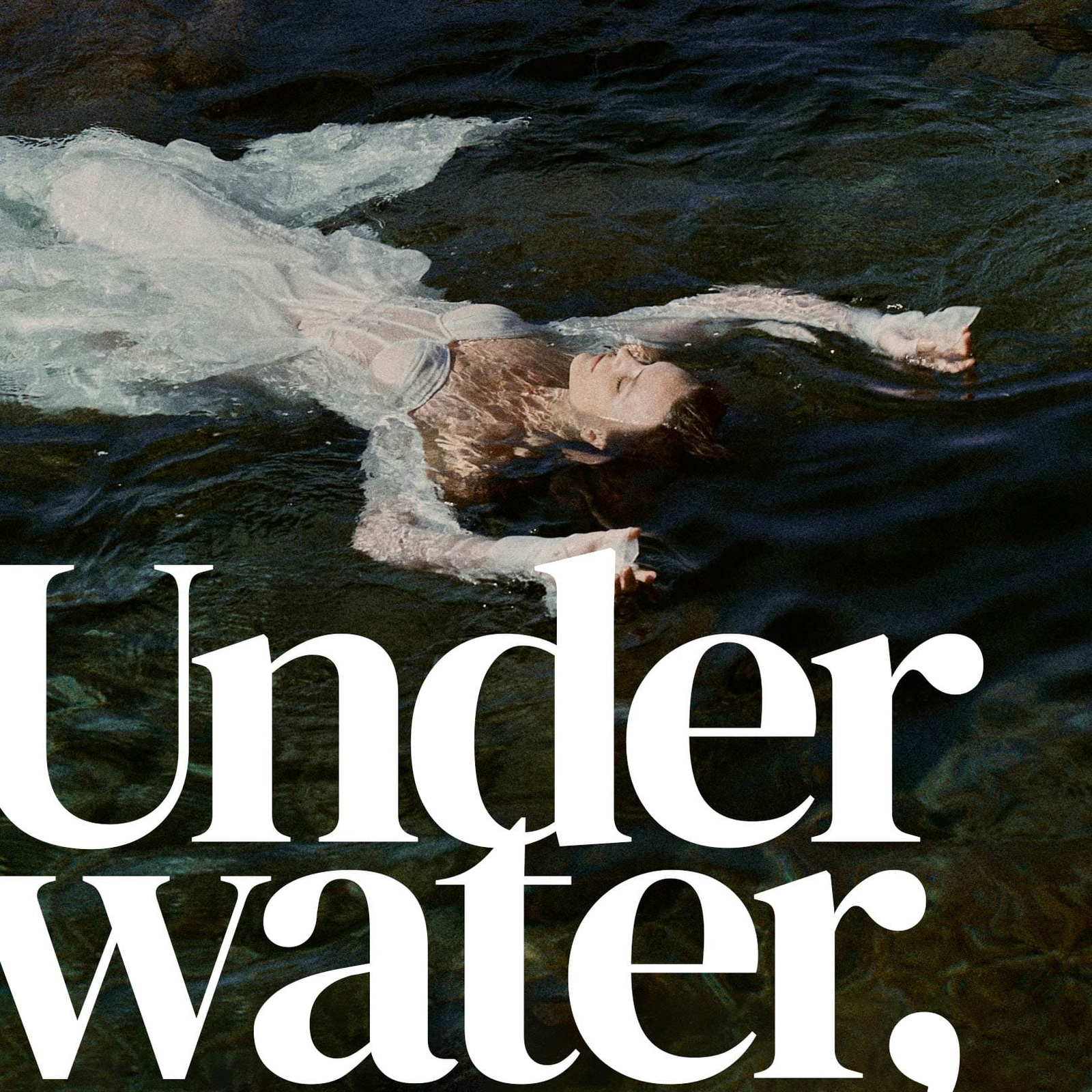 Underwater wedding photographer Barcelona