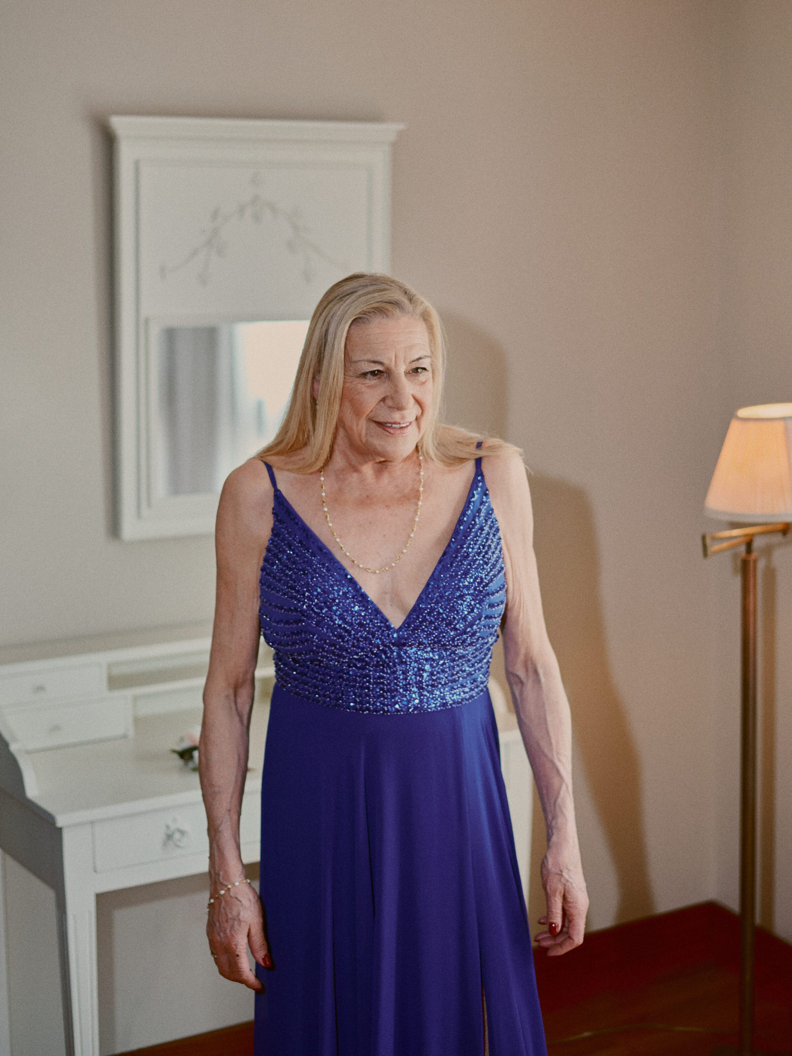 Wedding photographers in Barcelona with fashion-style photo editing