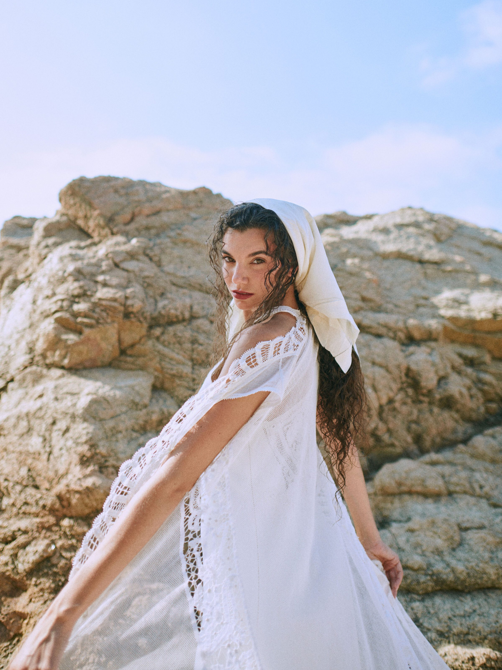 Bride with floral details