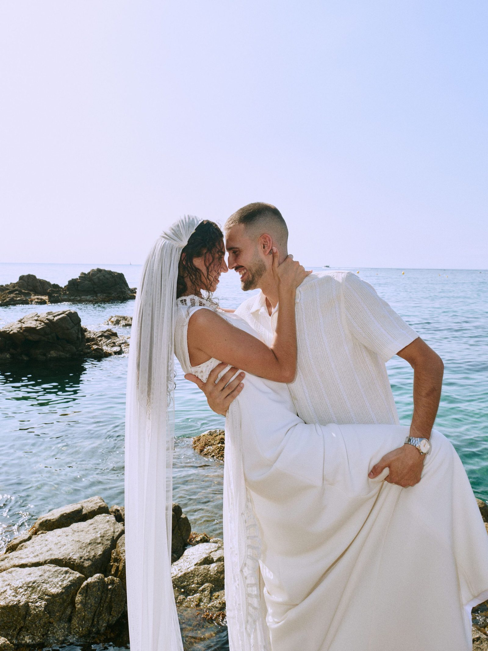 Capturing Love: Barcelona Wedding Photoshoot