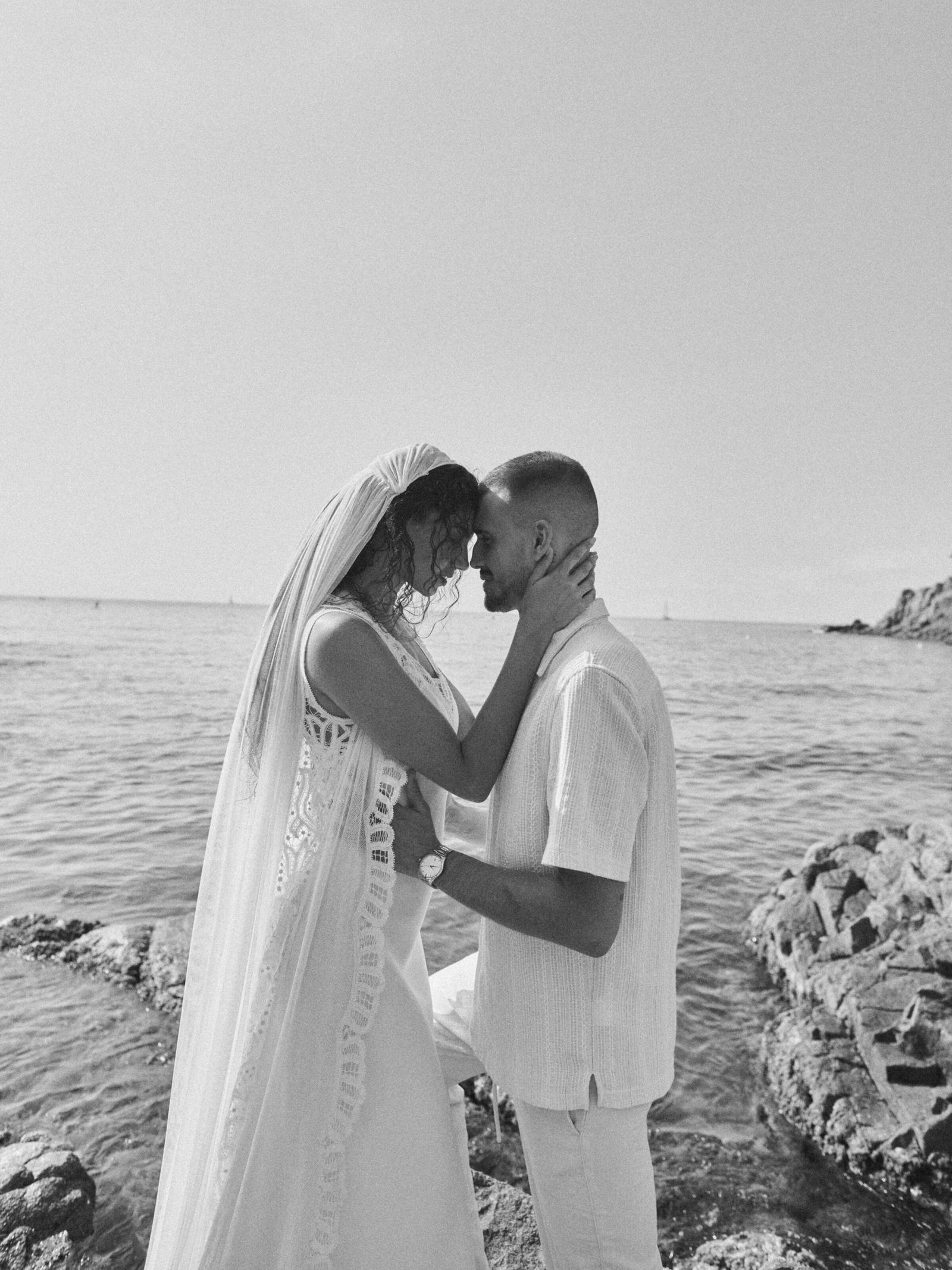 Capturing Love: Barcelona Wedding Photoshoot