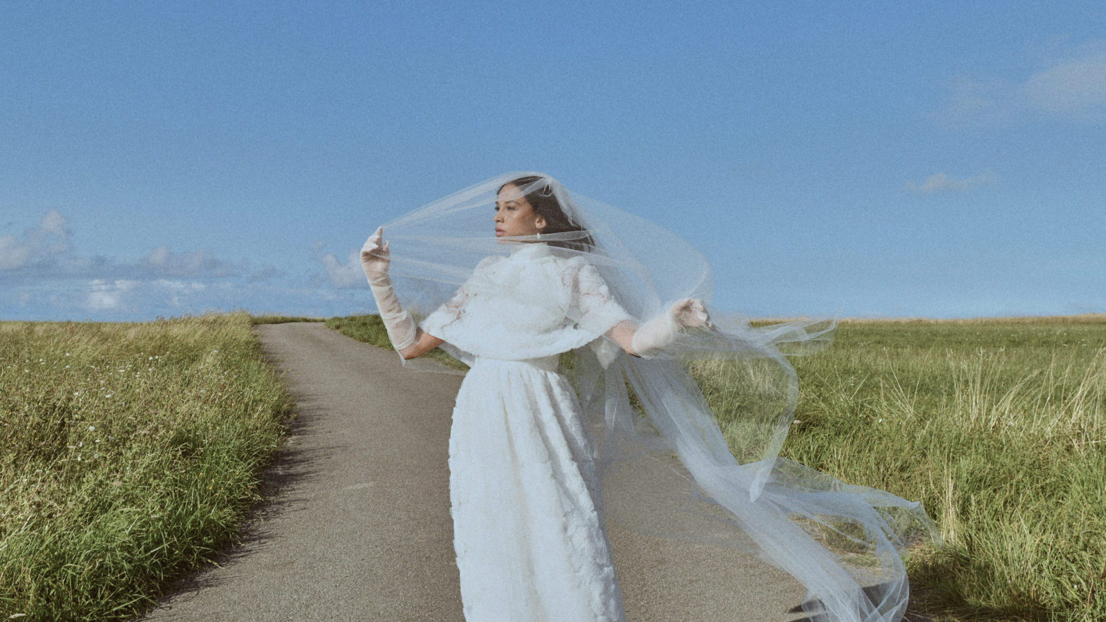 Capturing Love: Barcelona Wedding Photoshoot