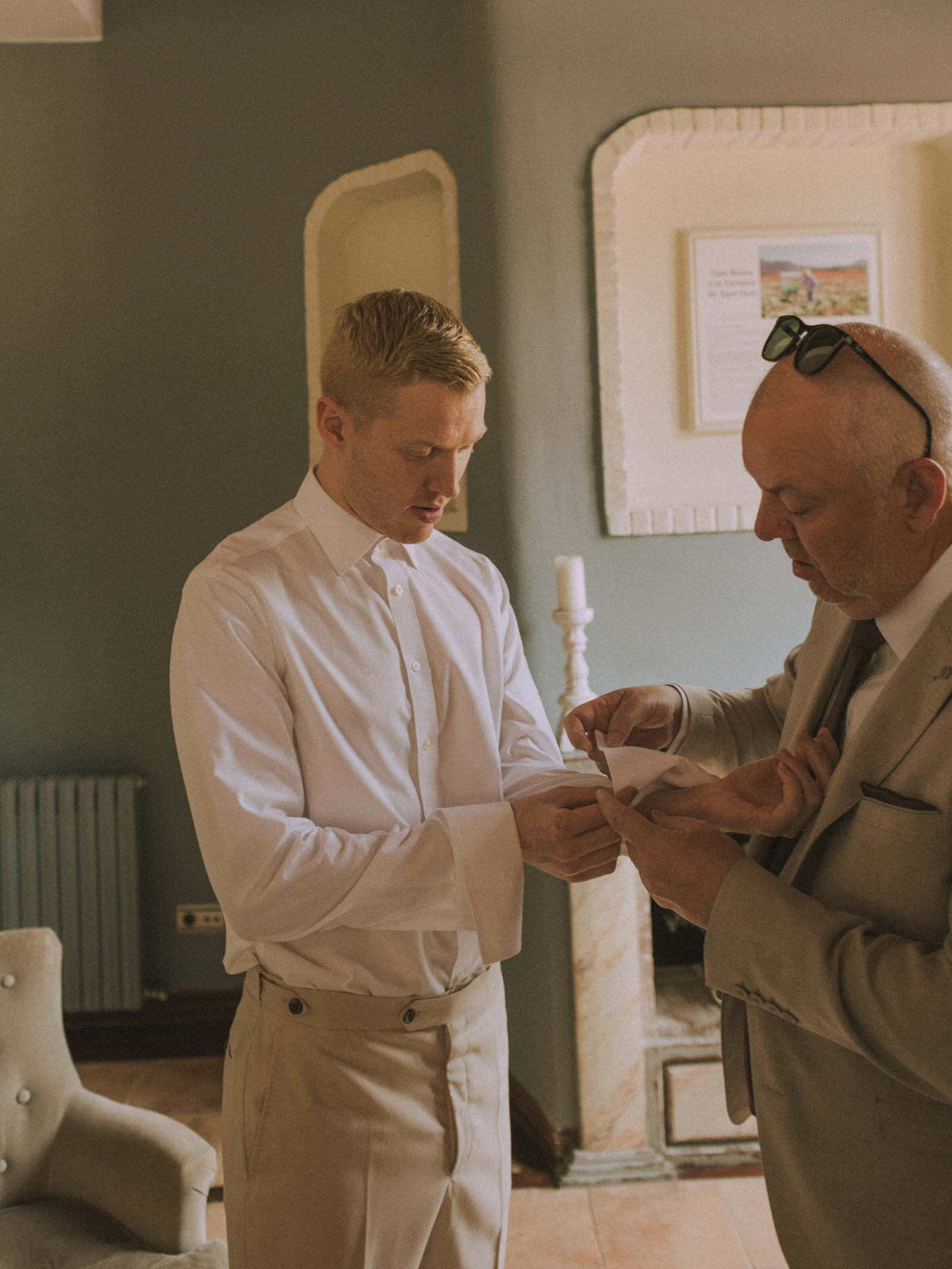 Wedding photographer in Barcelona at La Farinera with analog wedding style Spain
