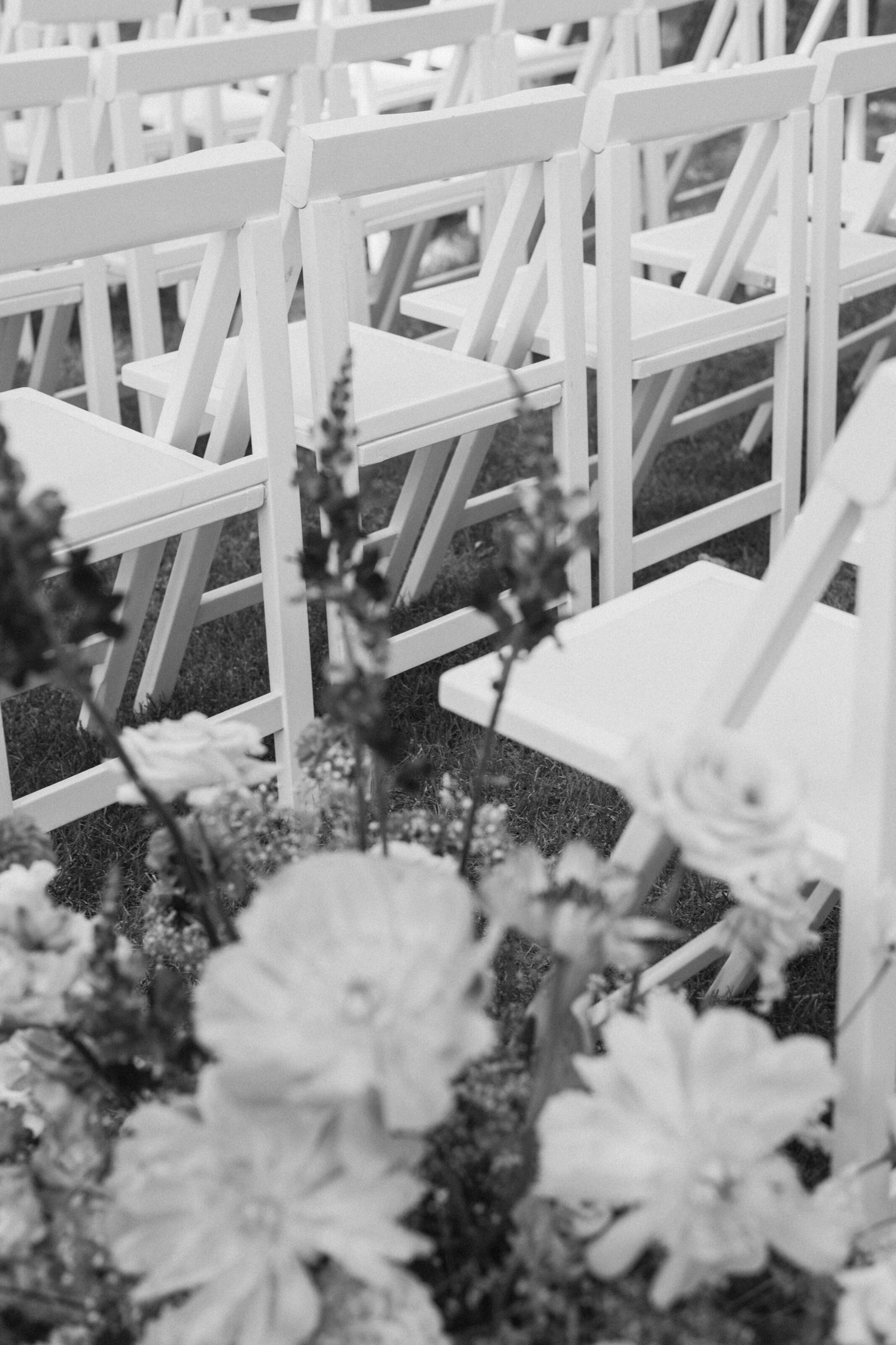 Real wedding photographer at La Farinera capturing genuine moments, Barcelona