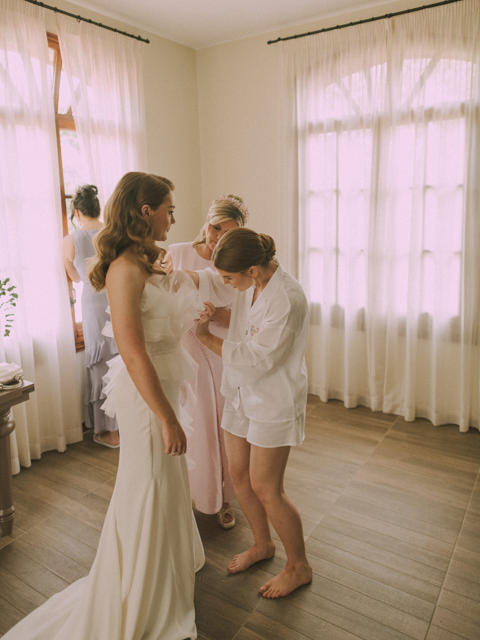 Wedding photographer in Barcelona at La Farinera with analog wedding photography Catalonia