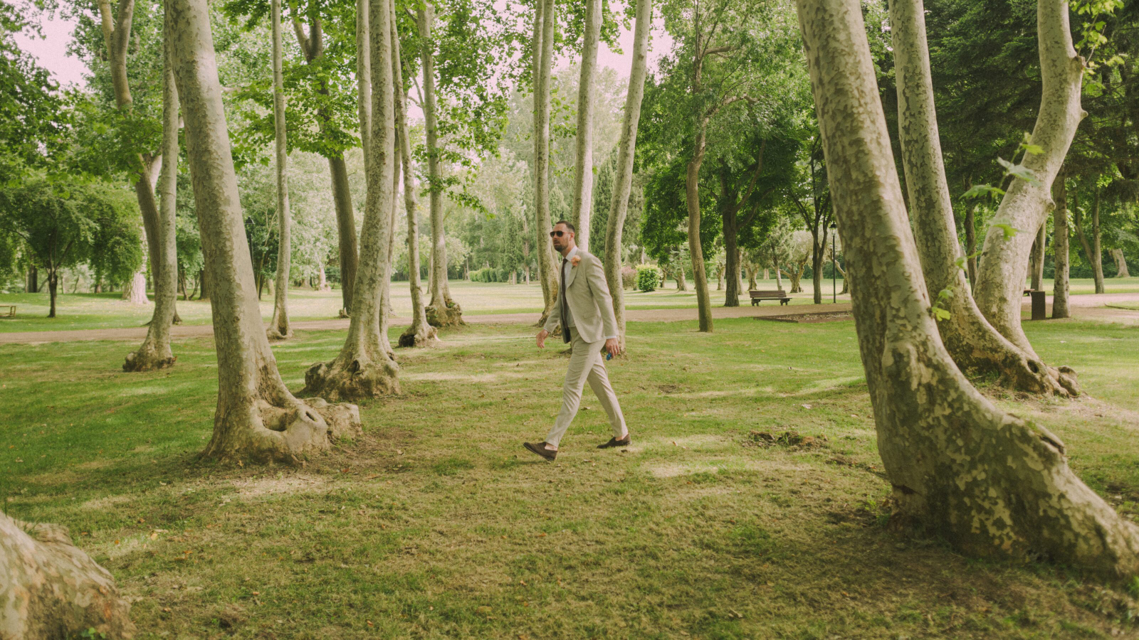 Wedding photographer in Barcelona at La Farinera with professional wedding photographer Barcelona