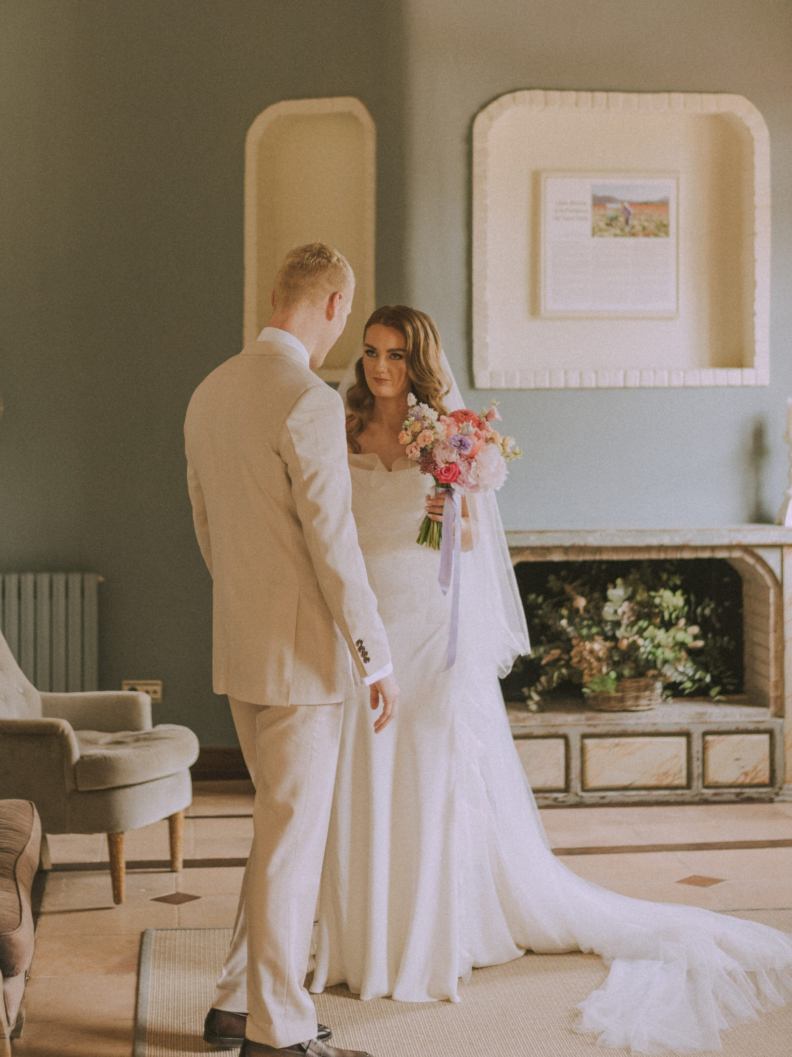 Wedding photographer in Barcelona at La Farinera with vintage wedding photography Barcelona