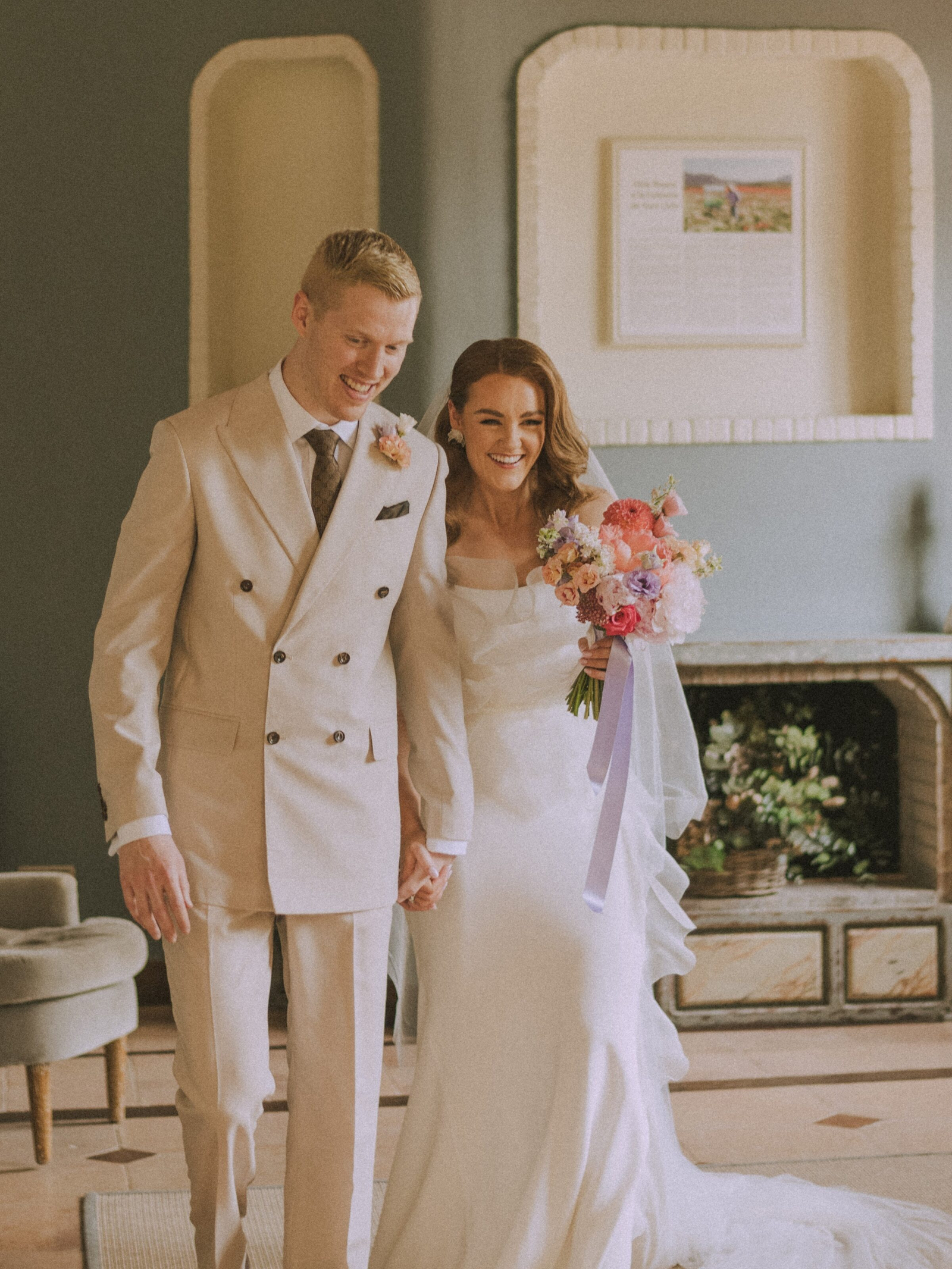 Wedding photographer in Barcelona at La Farinera with professional wedding photographer