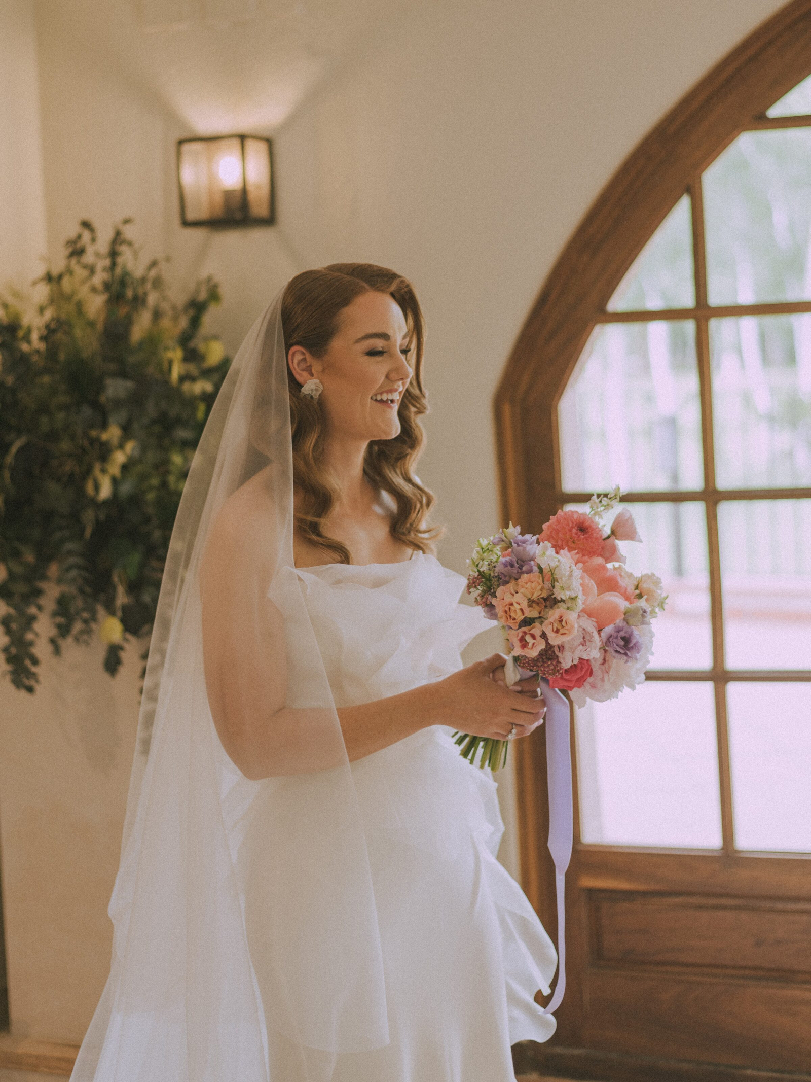 Wedding photographer in Barcelona at La Farinera with real wedding photographer