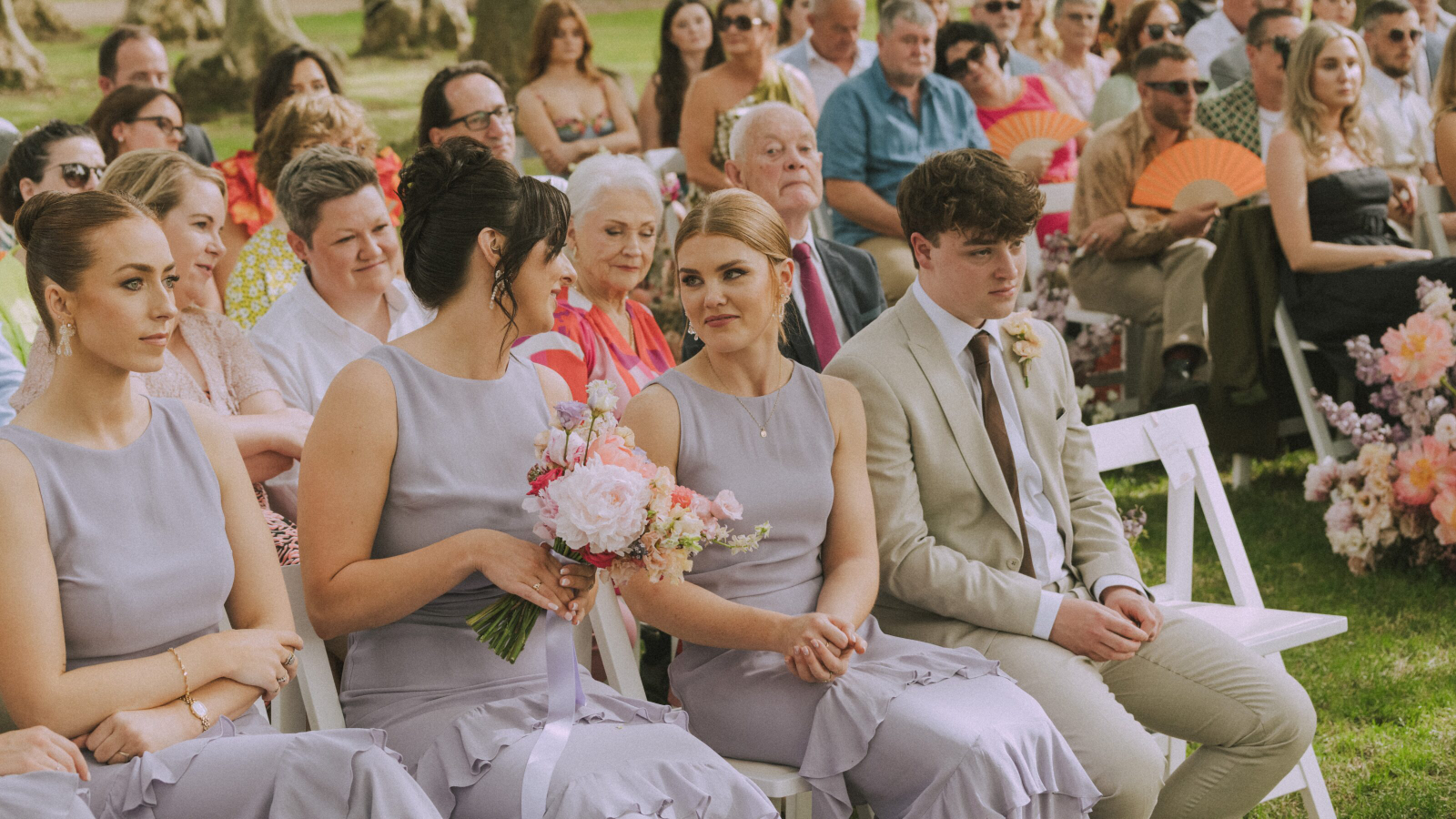 Candid wedding moments at La Farinera with real photography approach, Barcelona