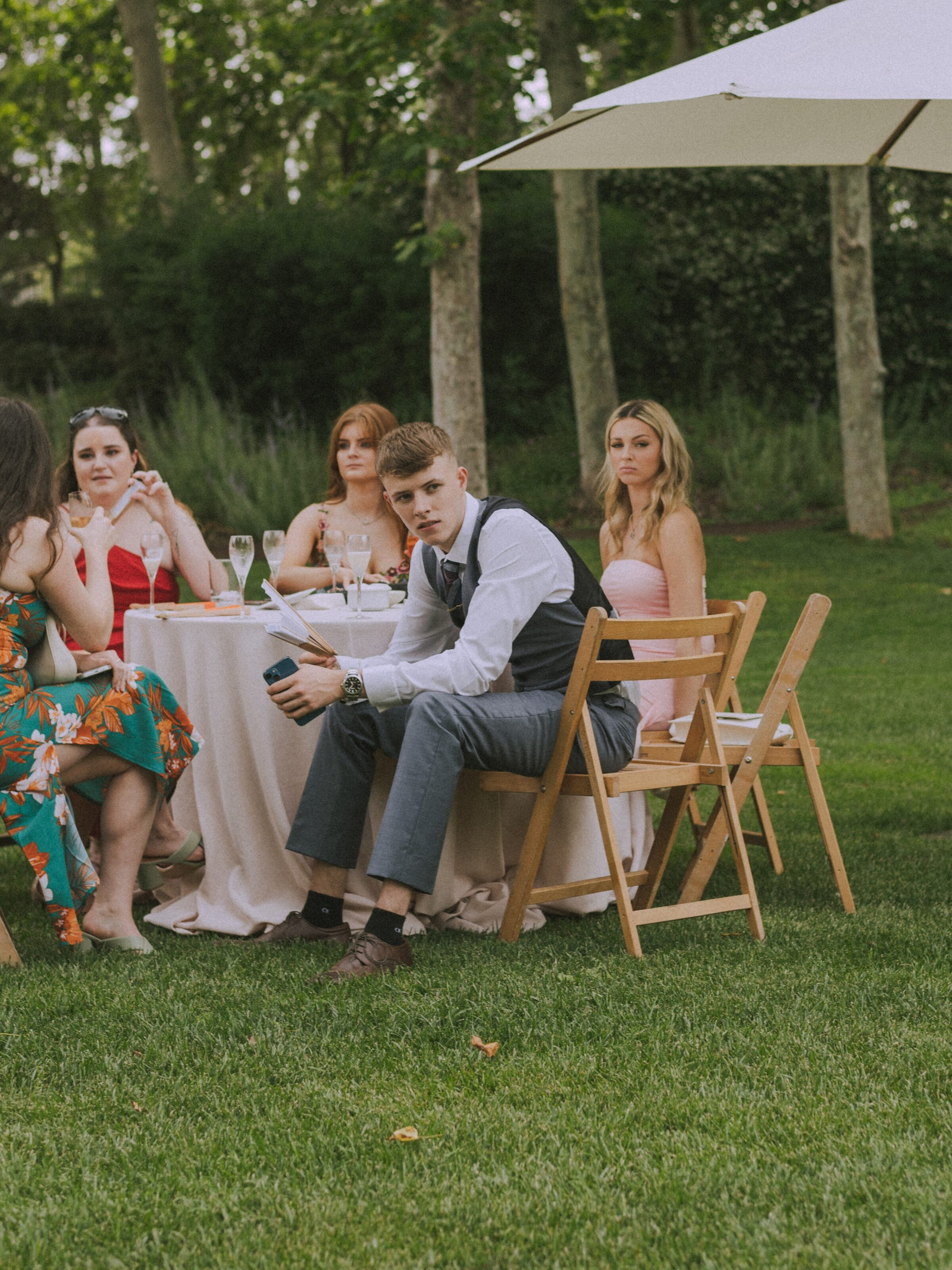 Wedding photographer in Barcelona at La Farinera with analog wedding photographer Catalonia