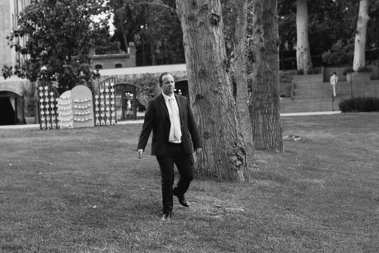 Wedding photographer in Barcelona at La Farinera with candid wedding photo Spain