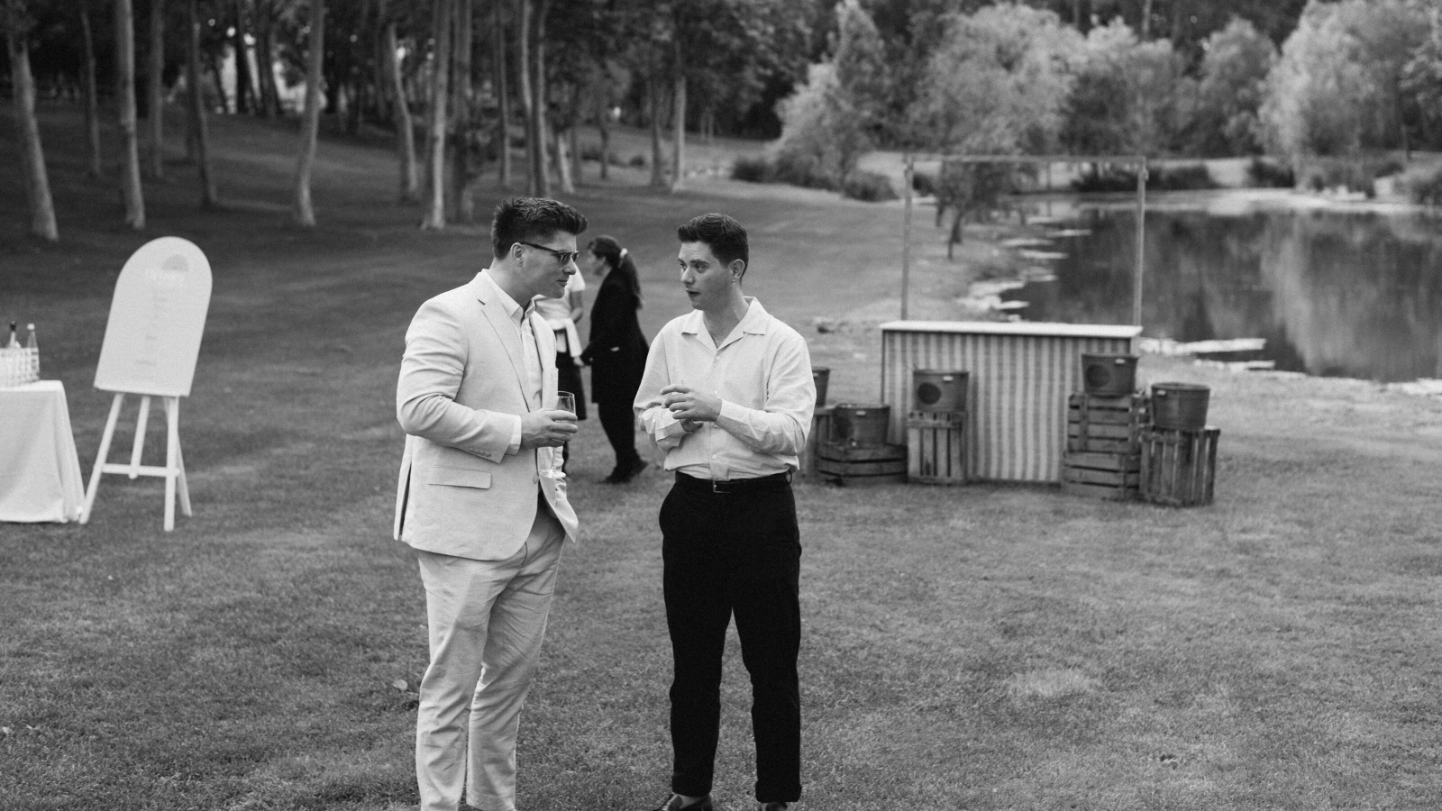 Wedding photographer in Barcelona at La Farinera with luxury wedding photo Spain